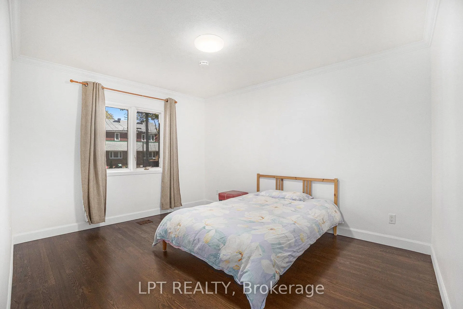 Photo 19 of 1517 Caverley Street, Ottawa, Riverview Park — HOMEH