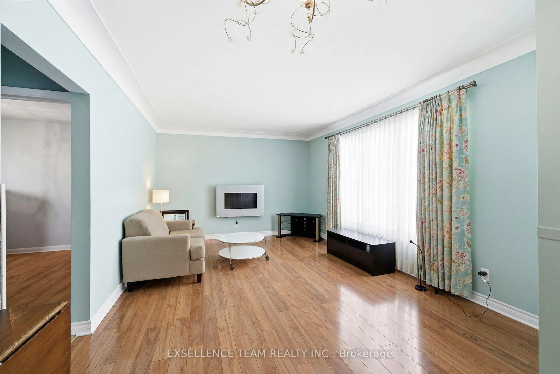 Photo 4 of 1314 Newark Avenue, Cornwall — HOMEH