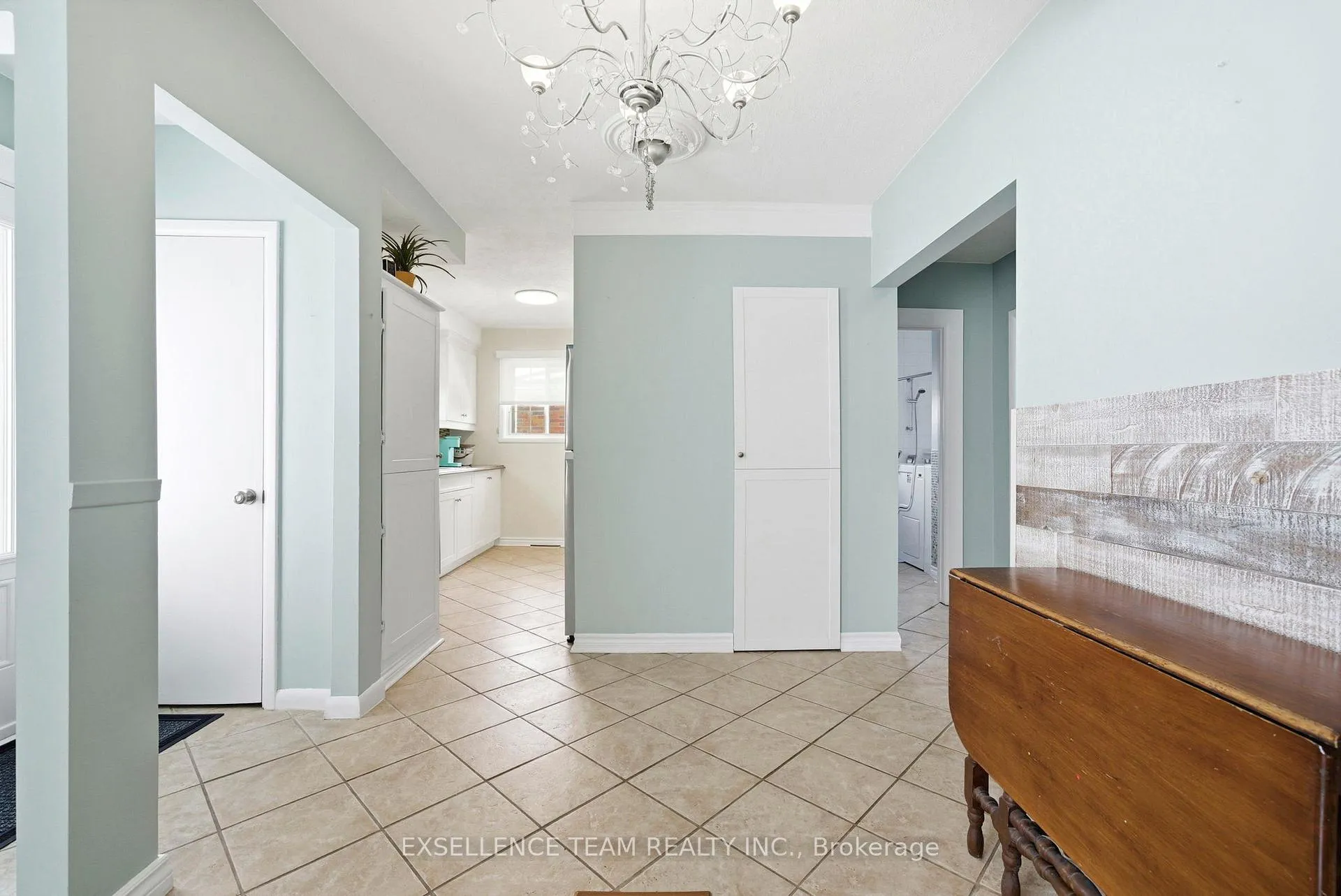 Photo 7 of 1314 Newark Avenue, Cornwall — HOMEH