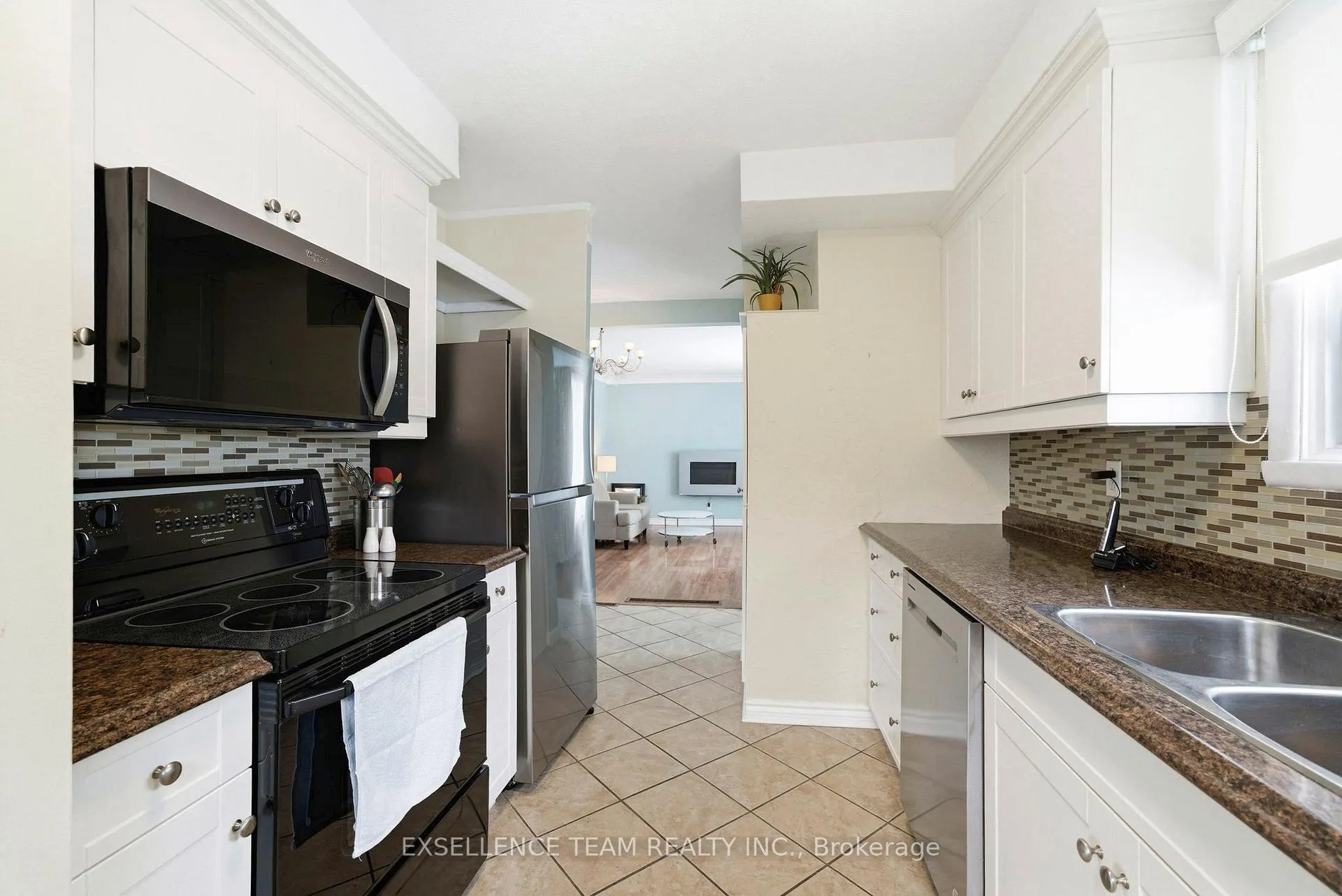 Photo 10 of 1314 Newark Avenue, Cornwall — HOMEH