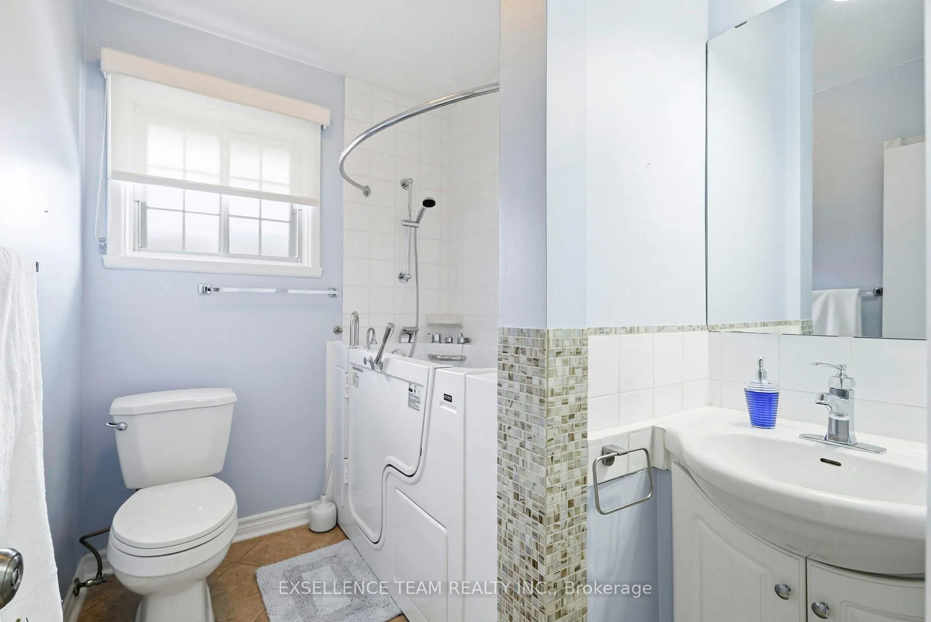 Photo 15 of 1314 Newark Avenue, Cornwall — HOMEH