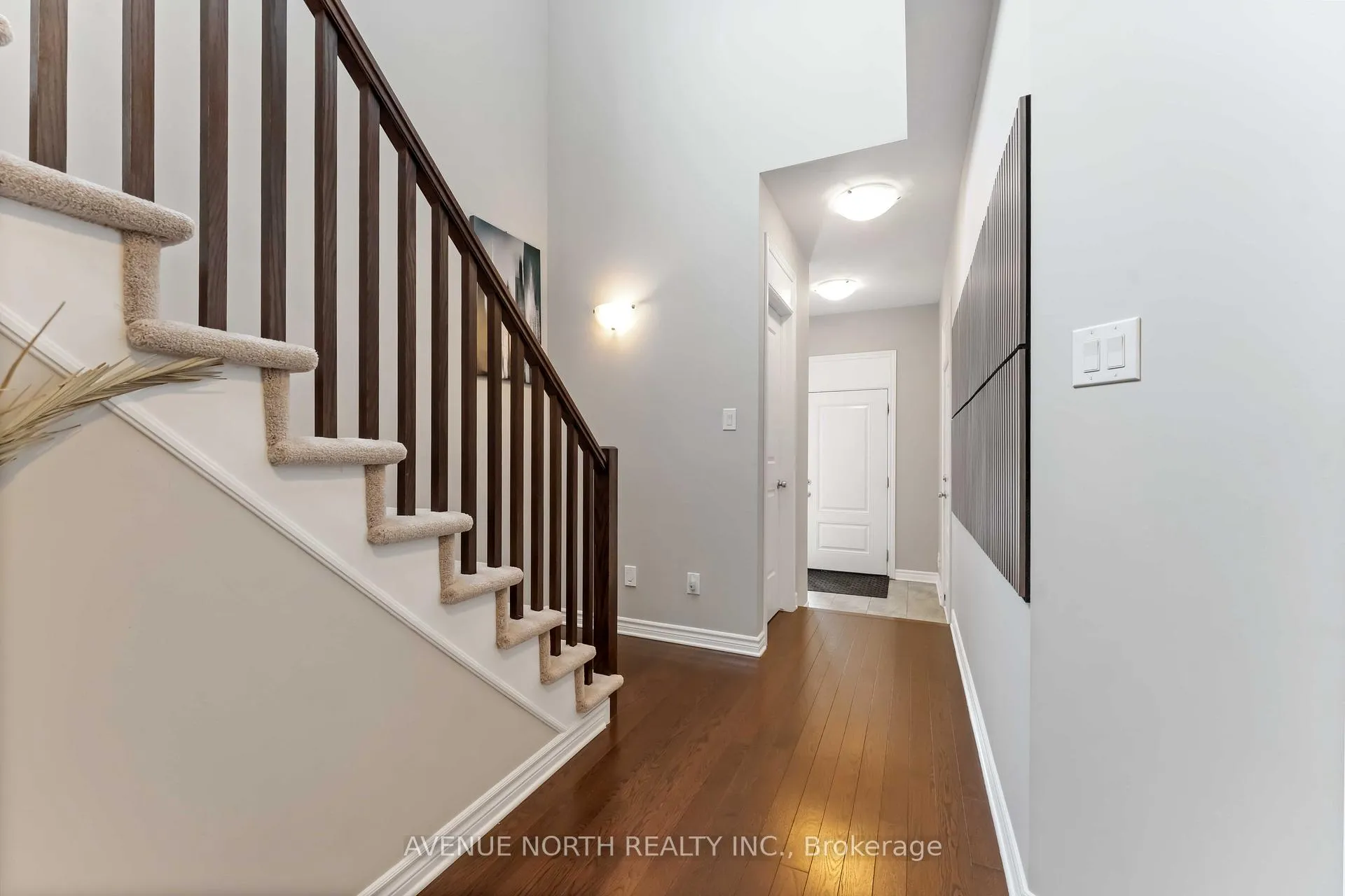 Photo 2 of 345 Alasken Drive, Ottawa, Blossom Park/Kemp Park/Findlay Creek — HOMEH