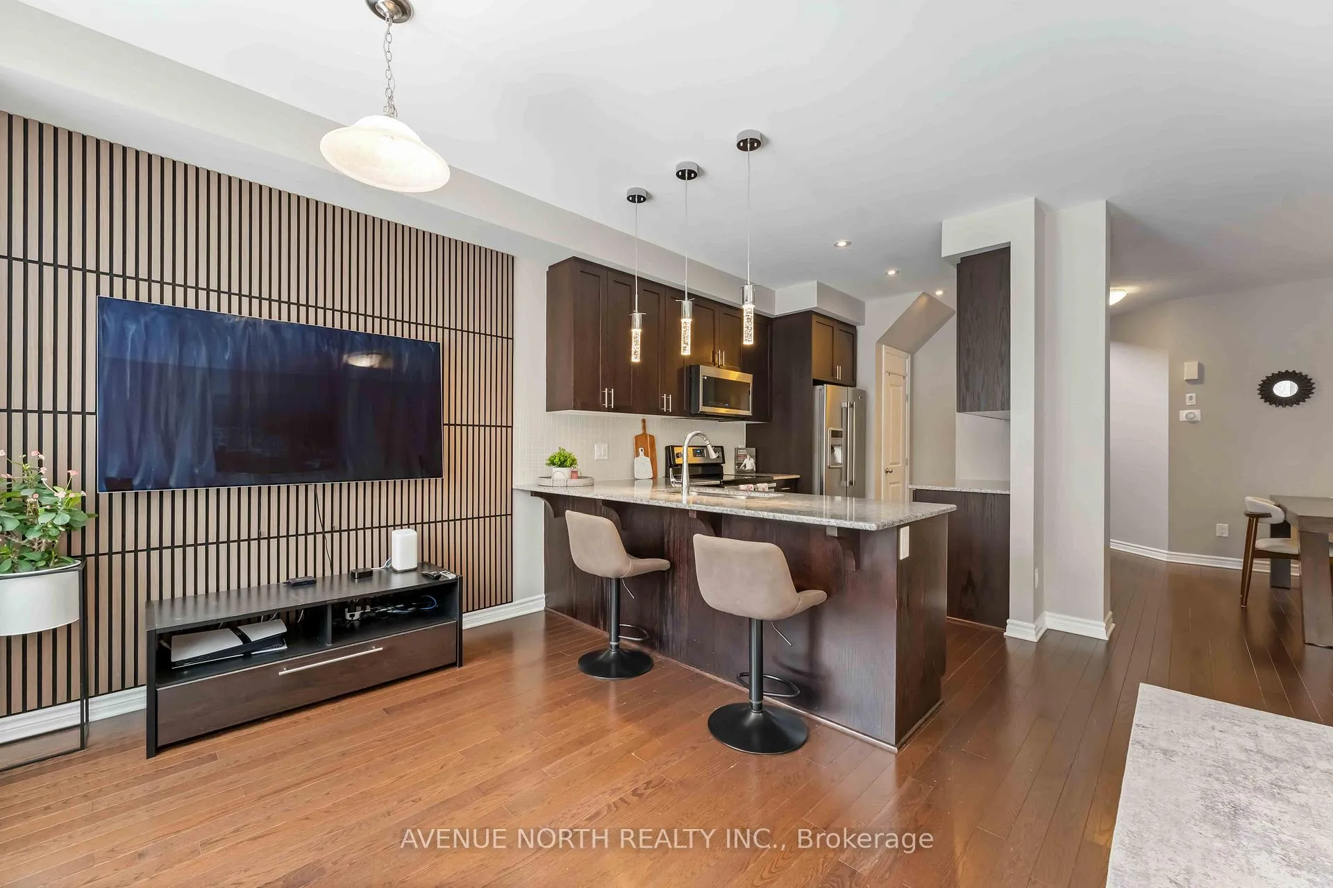 Photo 9 of 345 Alasken Drive, Ottawa, Blossom Park/Kemp Park/Findlay Creek — HOMEH