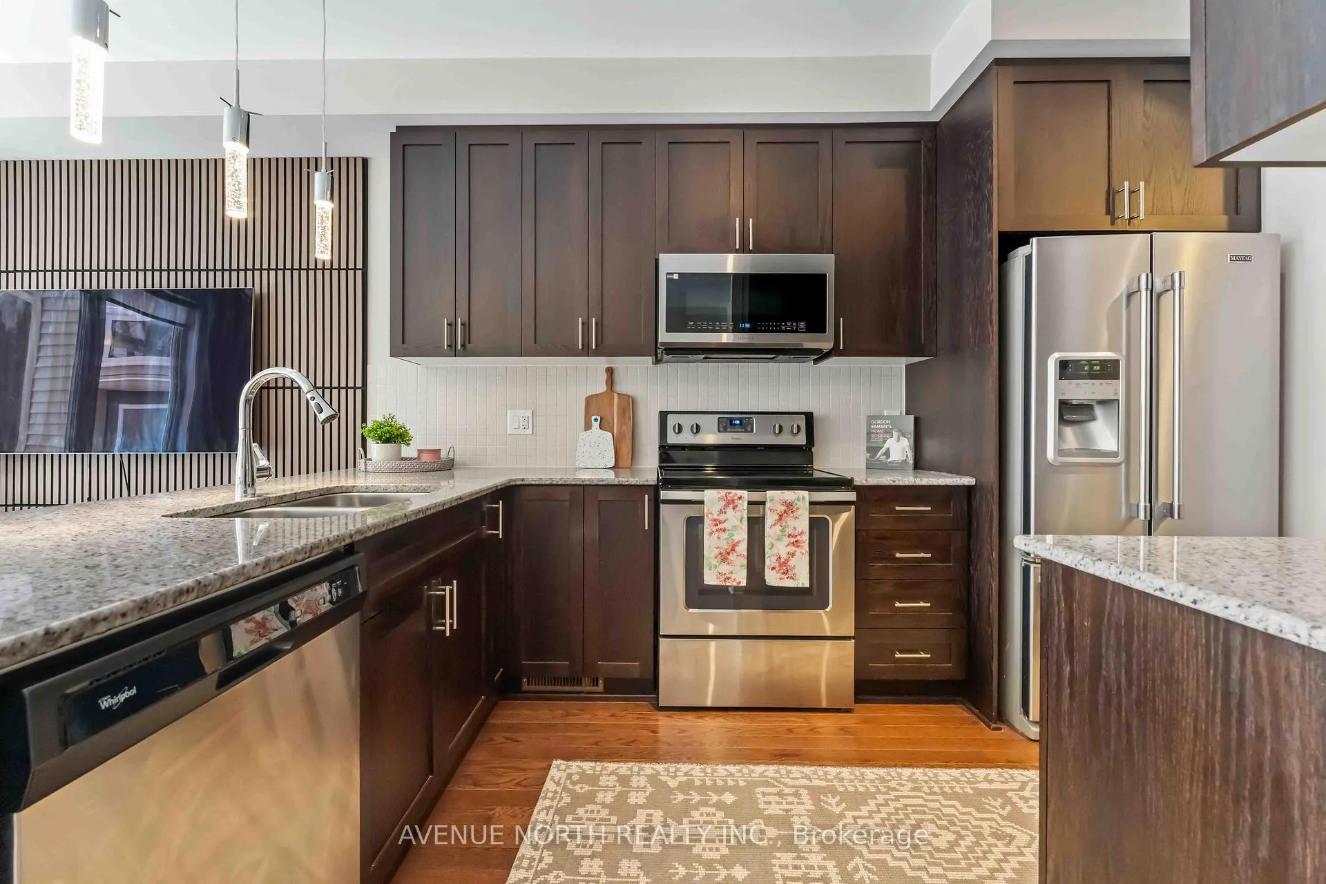 Photo 10 of 345 Alasken Drive, Ottawa, Blossom Park/Kemp Park/Findlay Creek — HOMEH