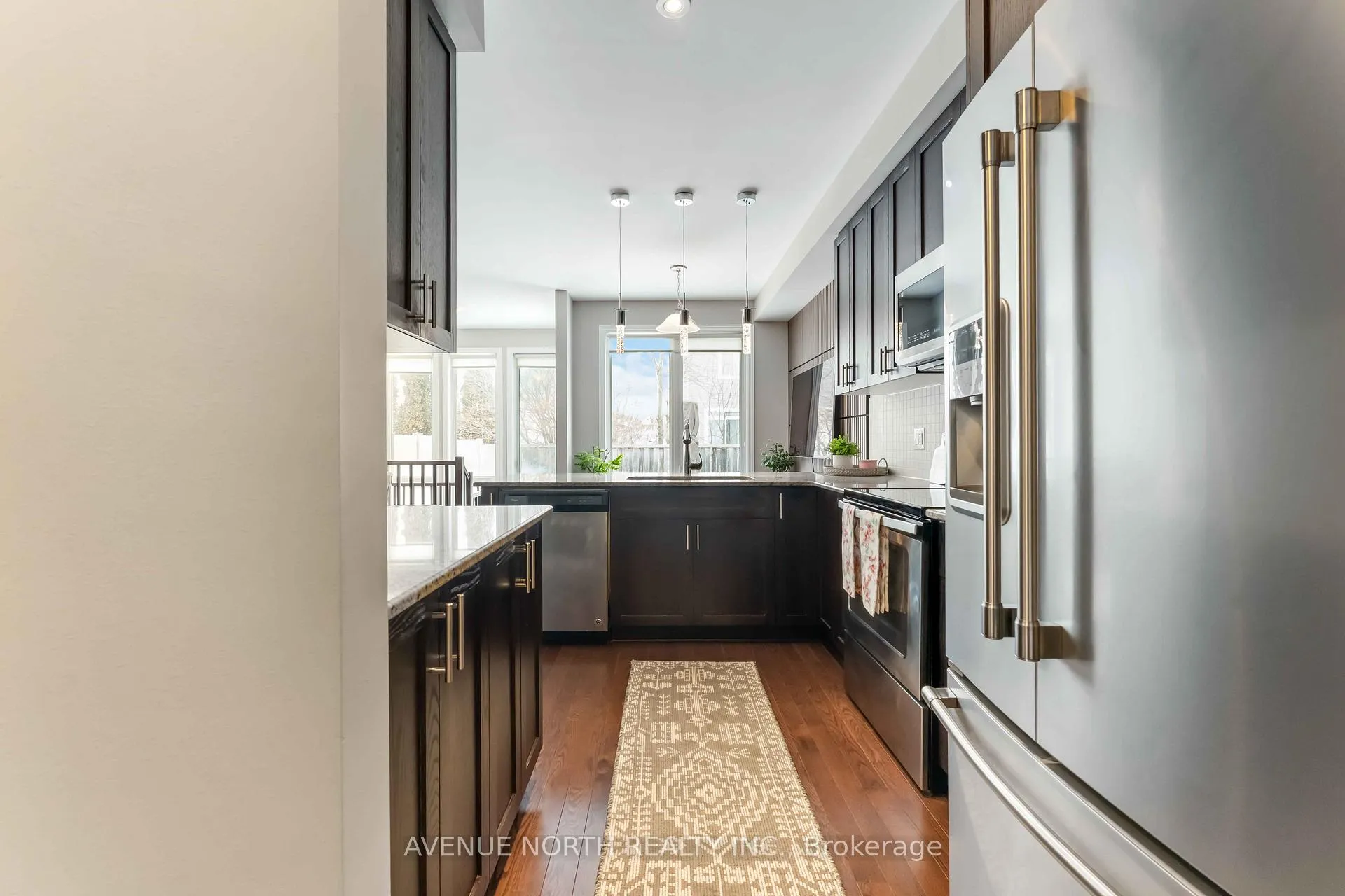 Photo 11 of 345 Alasken Drive, Ottawa, Blossom Park/Kemp Park/Findlay Creek — HOMEH