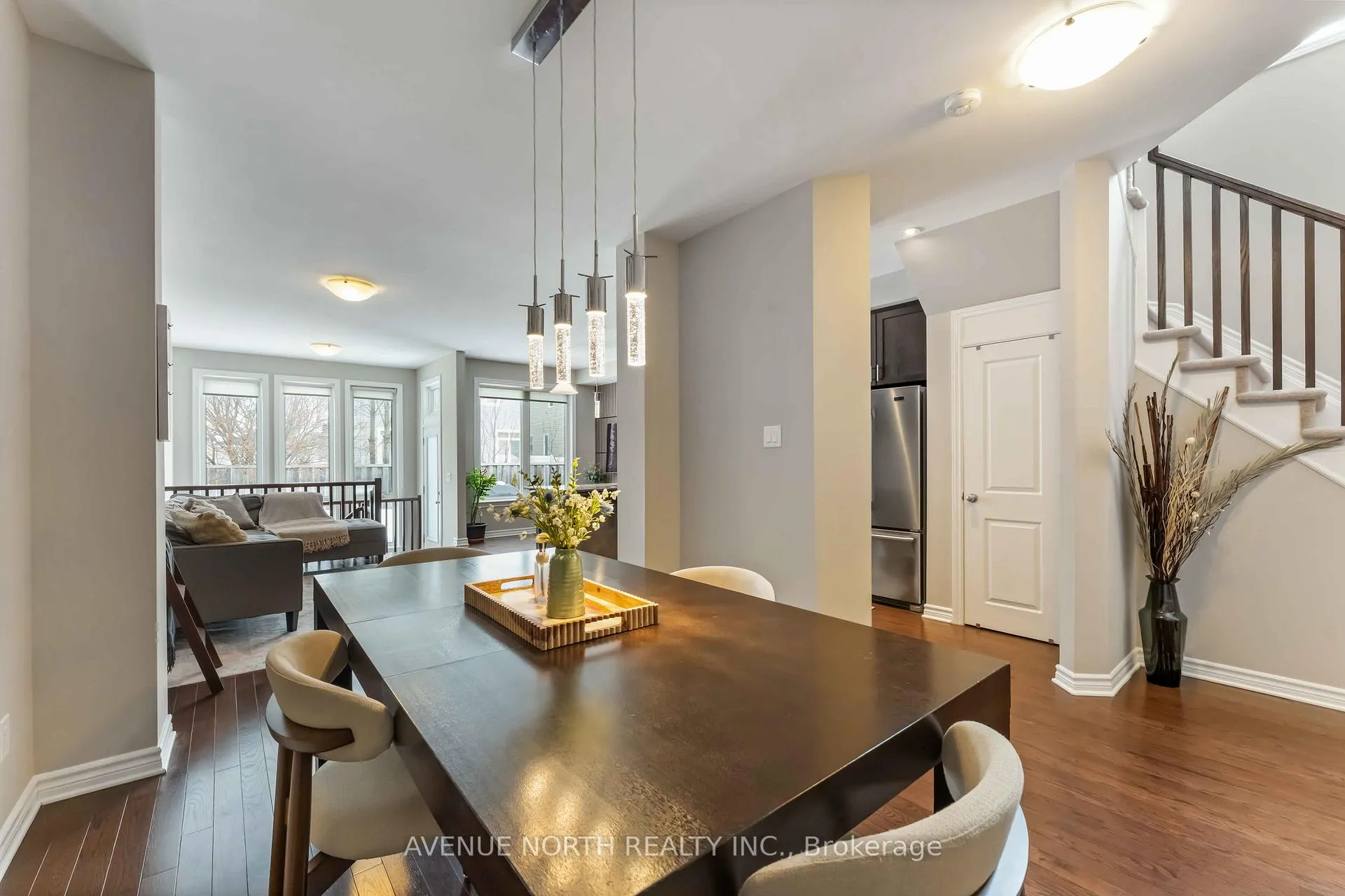 Photo 12 of 345 Alasken Drive, Ottawa, Blossom Park/Kemp Park/Findlay Creek — HOMEH