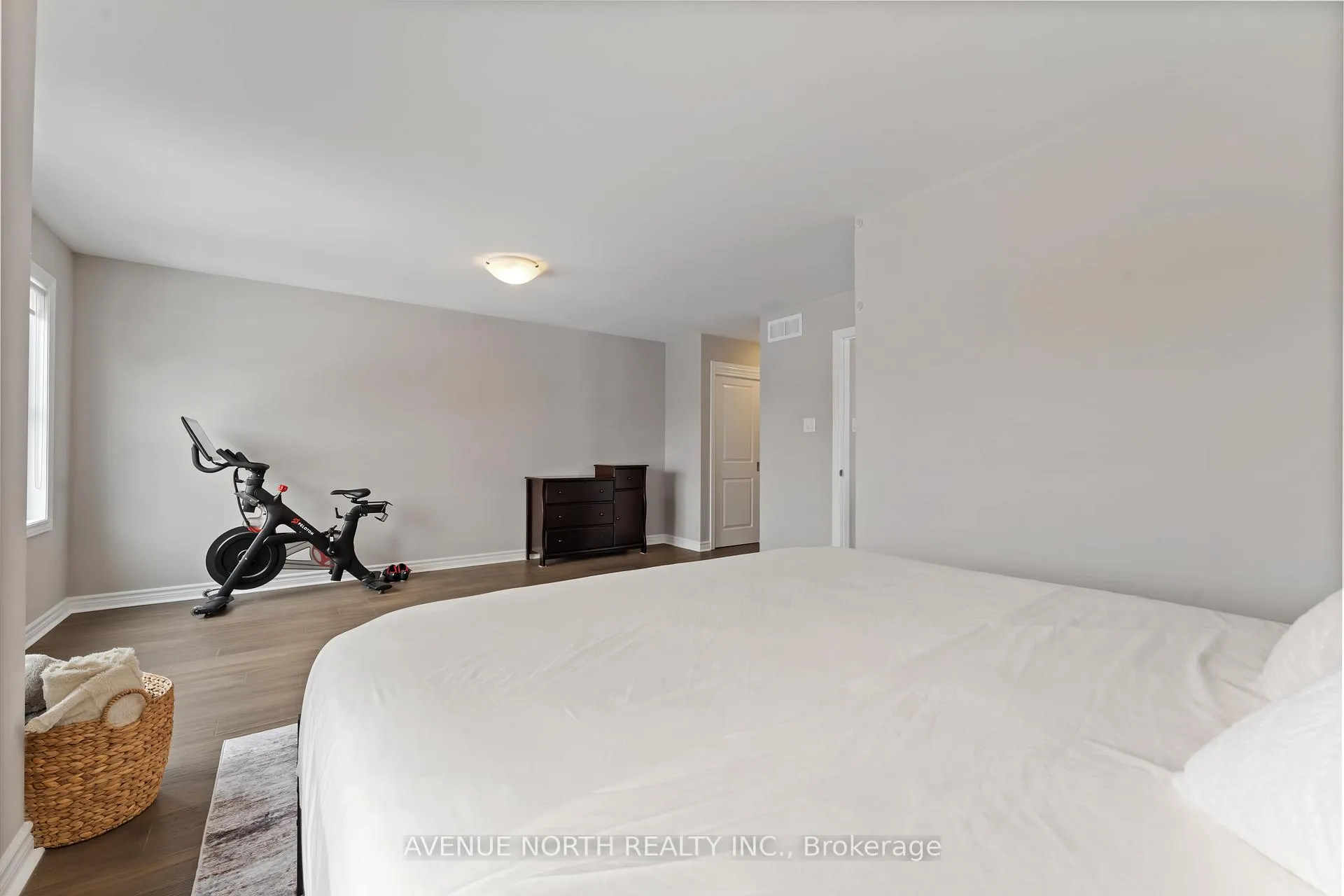 Photo 22 of 345 Alasken Drive, Ottawa, Blossom Park/Kemp Park/Findlay Creek — HOMEH