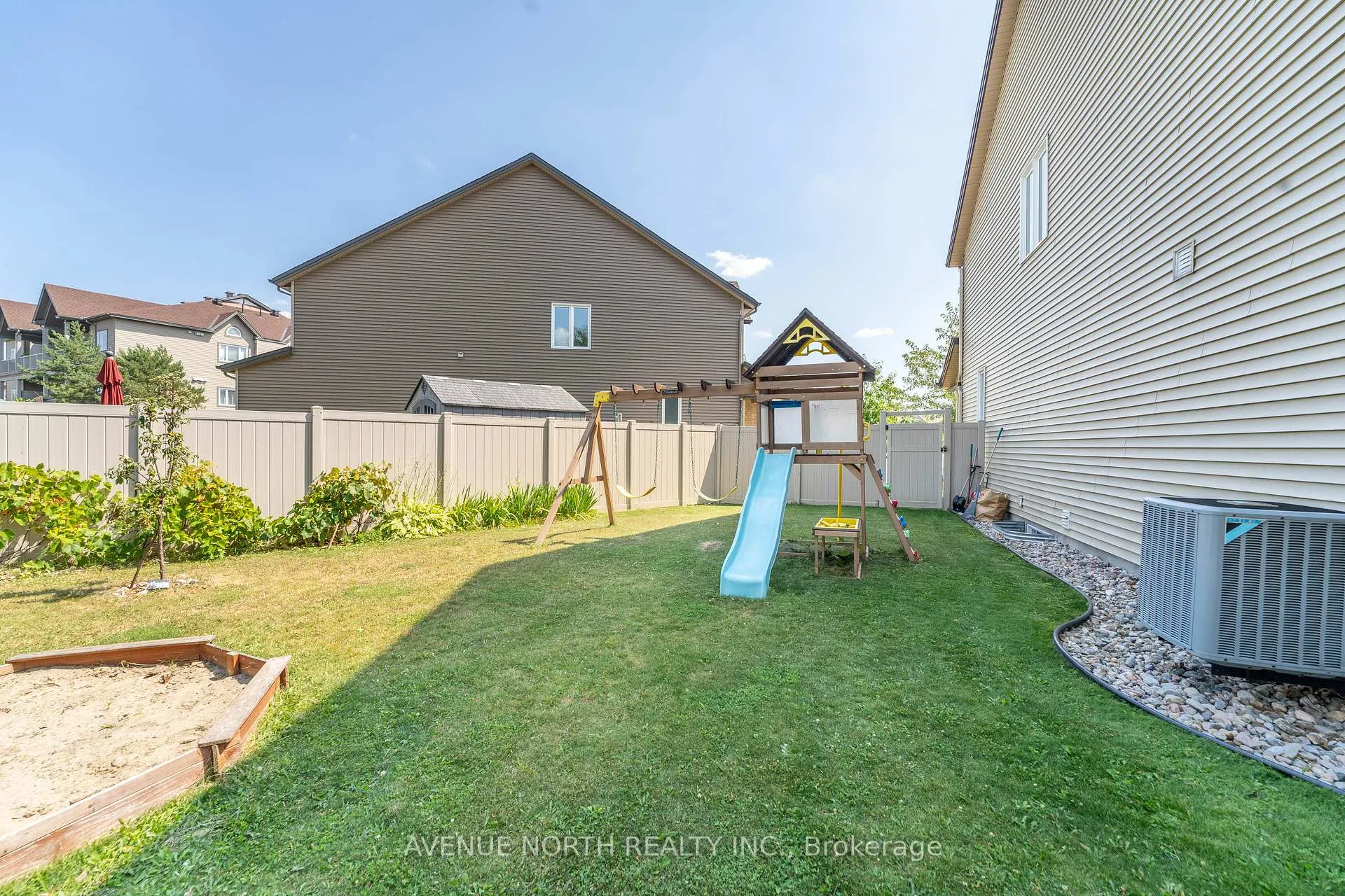 Photo 42 of 345 Alasken Drive, Ottawa, Blossom Park/Kemp Park/Findlay Creek — HOMEH