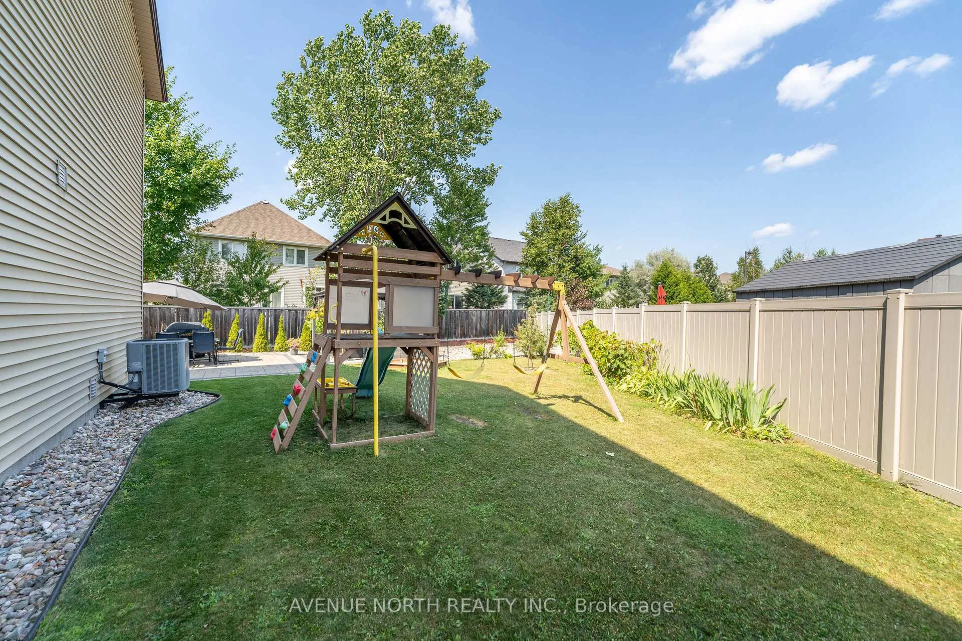 Photo 43 of 345 Alasken Drive, Ottawa, Blossom Park/Kemp Park/Findlay Creek — HOMEH