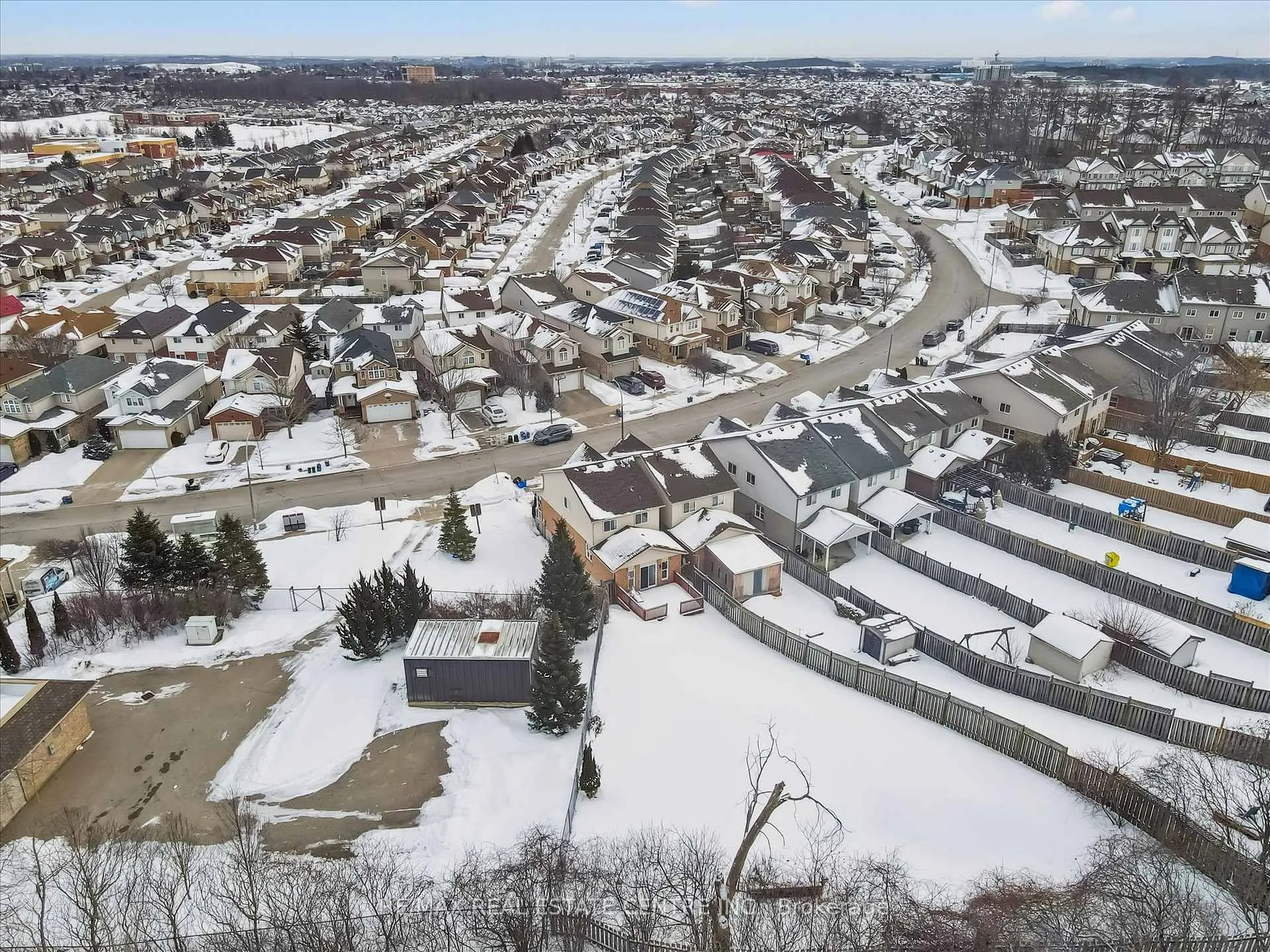 Photo 7 of 465 Activa Avenue, Kitchener — HOMEH