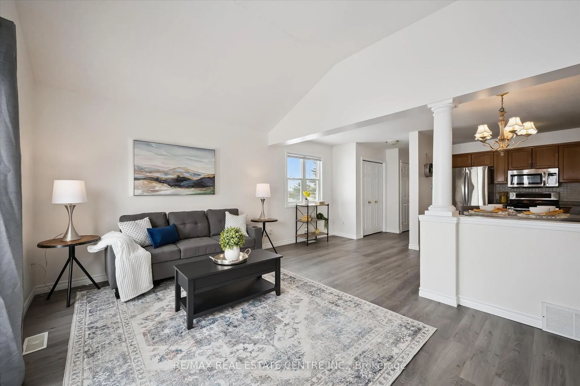 Photo 13 of 465 Activa Avenue, Kitchener — HOMEH