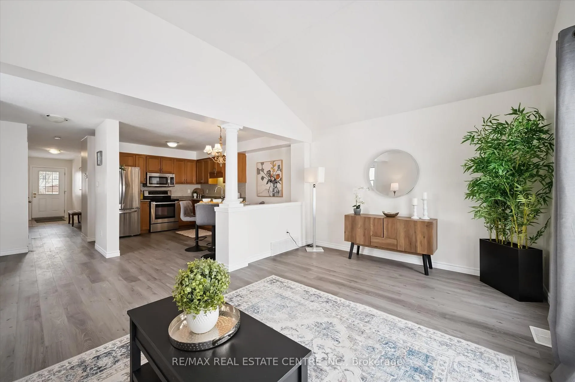 Photo 14 of 465 Activa Avenue, Kitchener — HOMEH