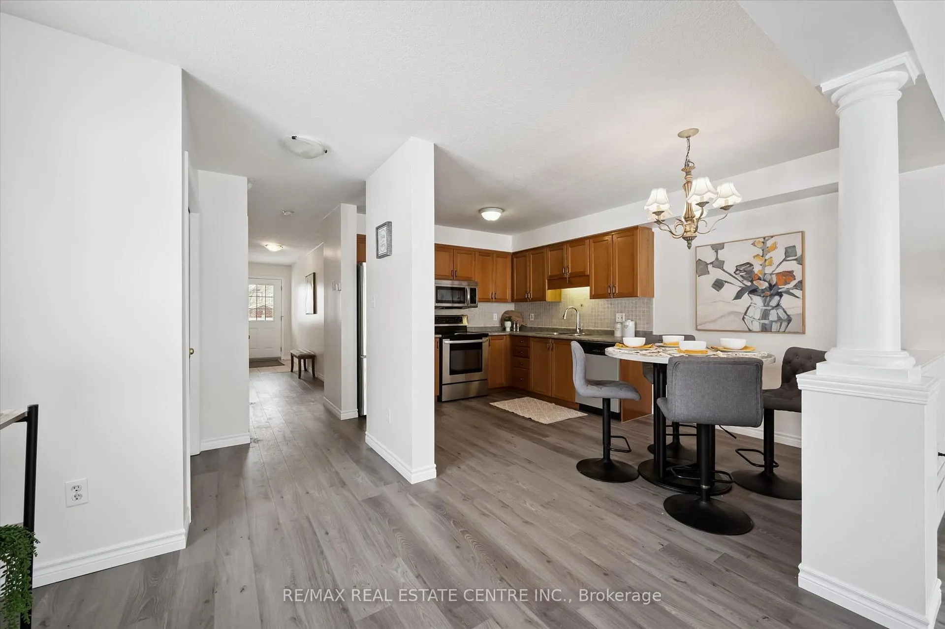 Photo 15 of 465 Activa Avenue, Kitchener — HOMEH
