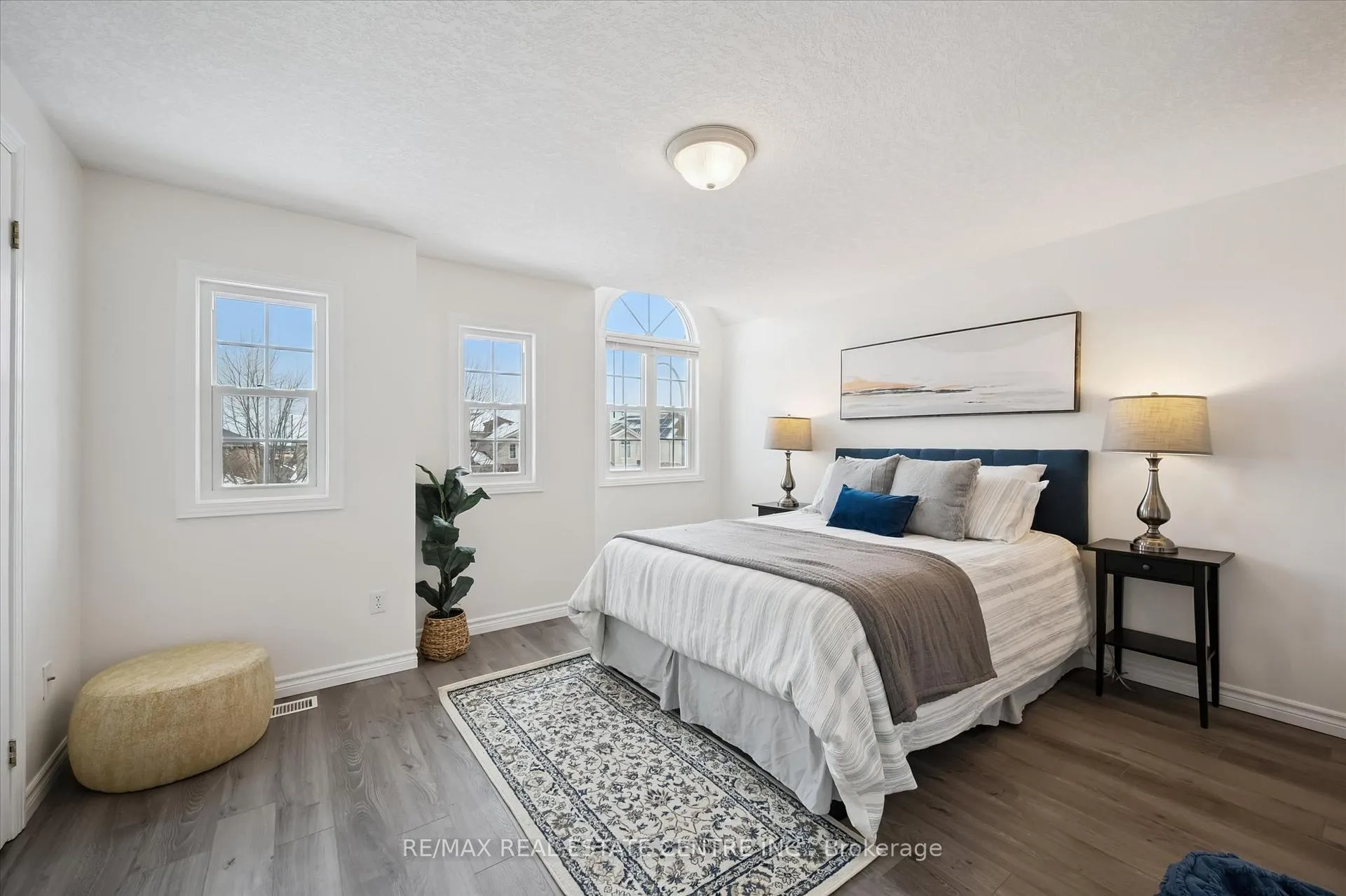 Photo 18 of 465 Activa Avenue, Kitchener — HOMEH