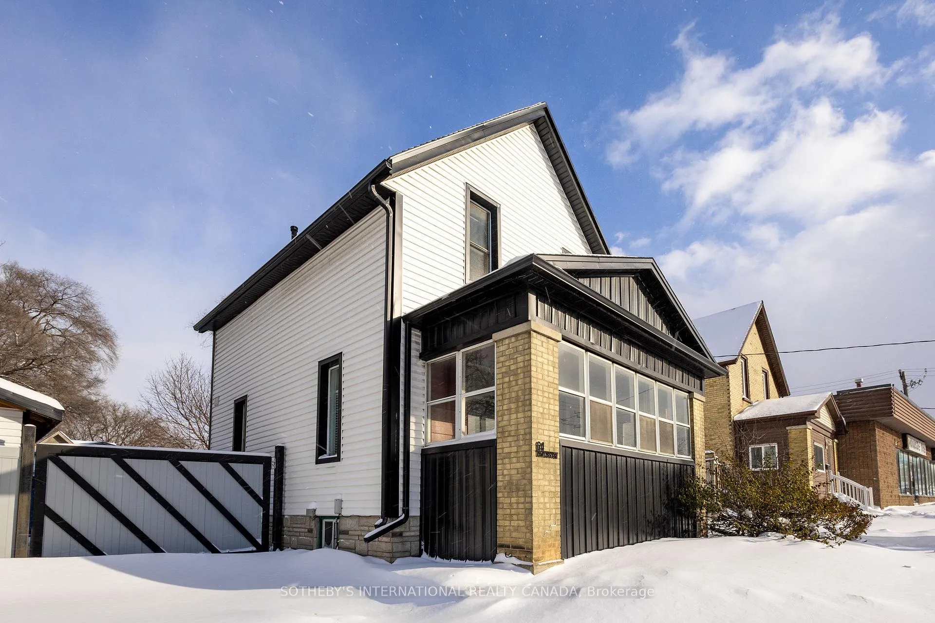 Photo 2 of 64 Lancaster Street W, Kitchener, Civic Centre — HOMEH