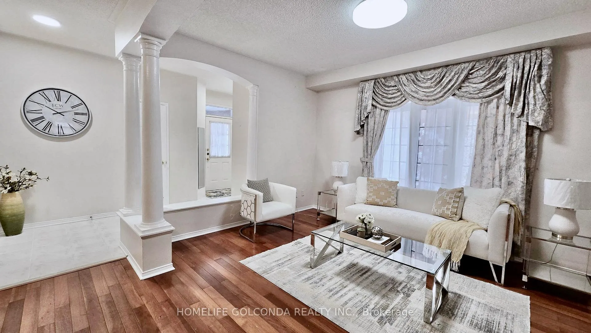 Photo 2 of 73 Snowdon Circle, Markham, Markville — HOMEH