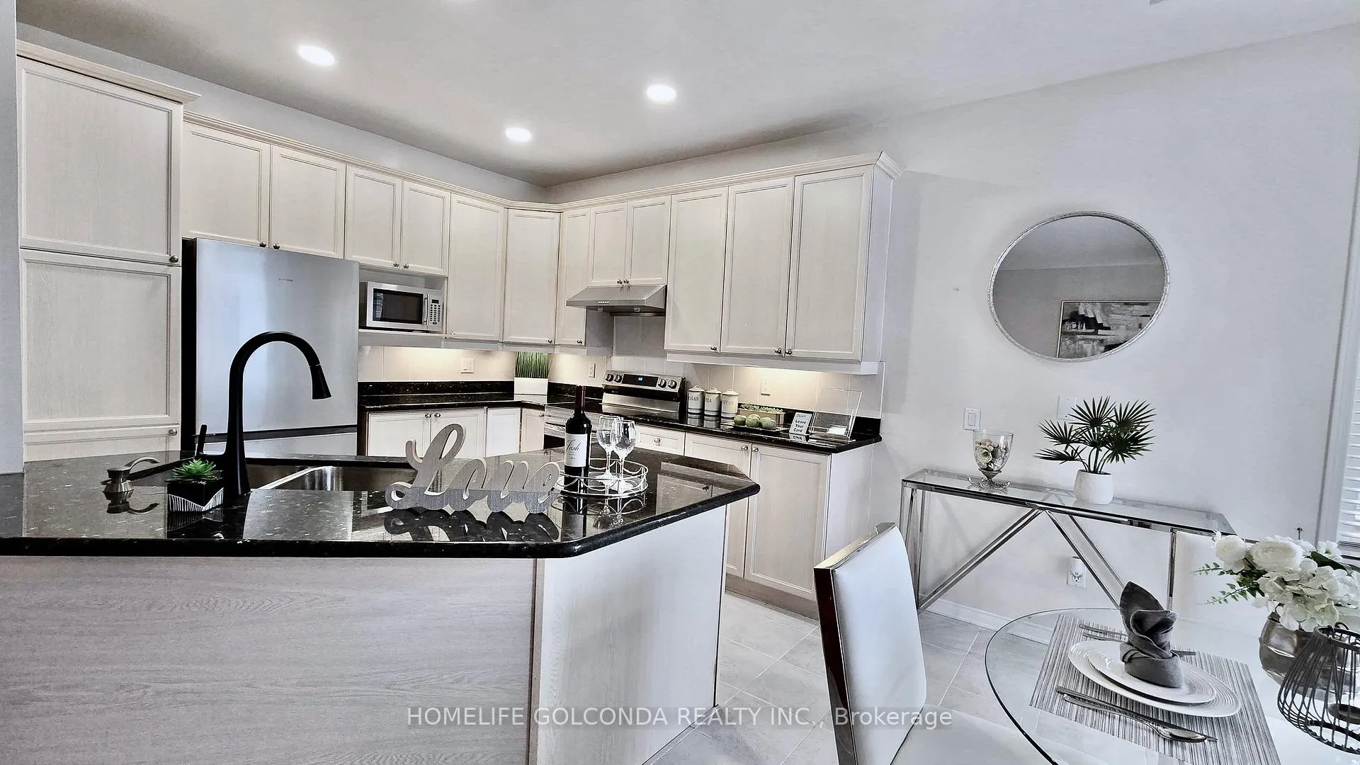 Photo 7 of 73 Snowdon Circle, Markham, Markville — HOMEH