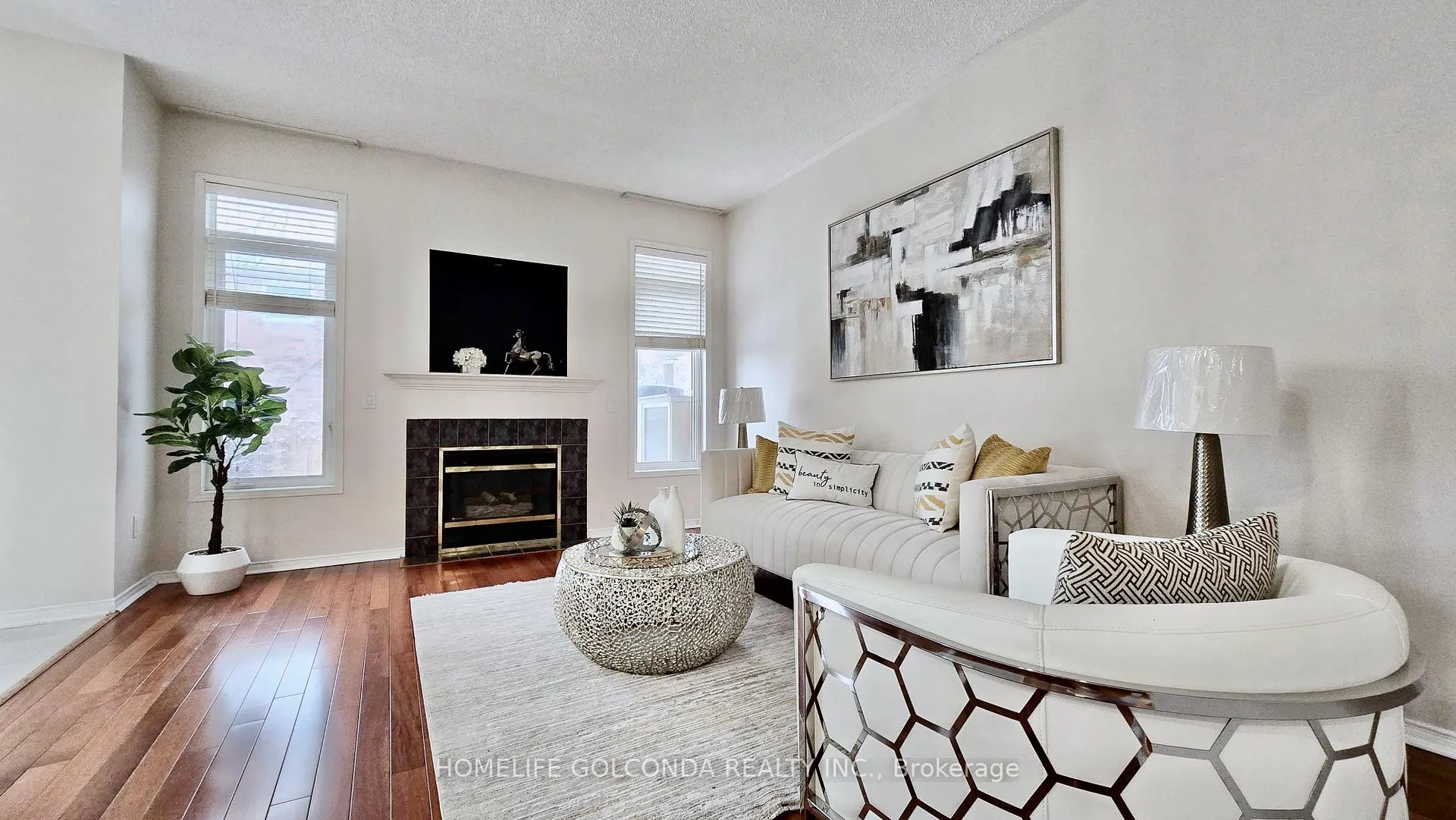 Photo 8 of 73 Snowdon Circle, Markham, Markville — HOMEH