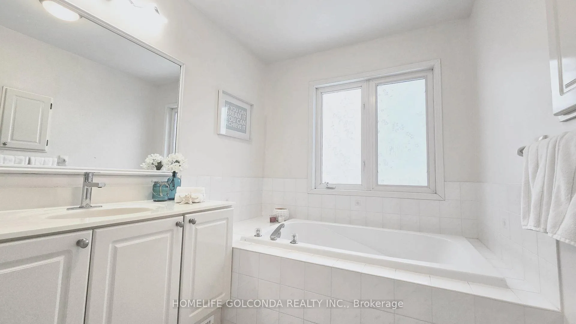 Photo 16 of 73 Snowdon Circle, Markham, Markville — HOMEH