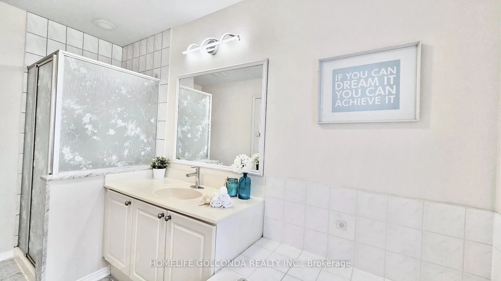 Photo 17 of 73 Snowdon Circle, Markham, Markville — HOMEH