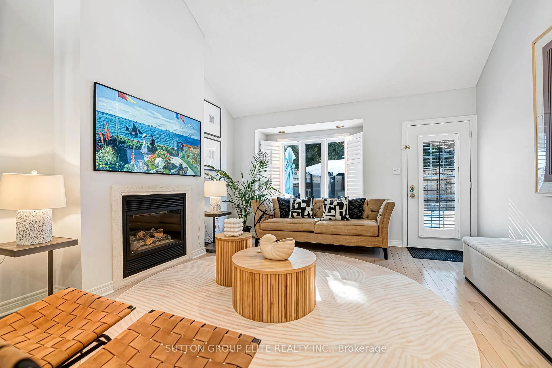 Photo 11 of 63 Ochalski Road, Aurora, Bayview Wellington — HOMEH