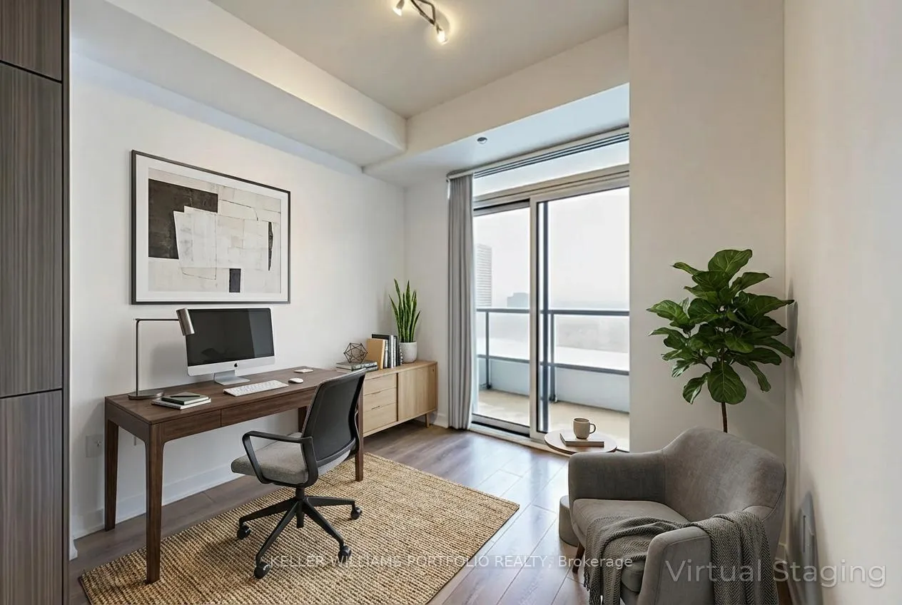 Photo 6 of Unit 920, 38 Honeycrisp Crescent, Vaughan, Vaughan Corporate Centre — HOMEH