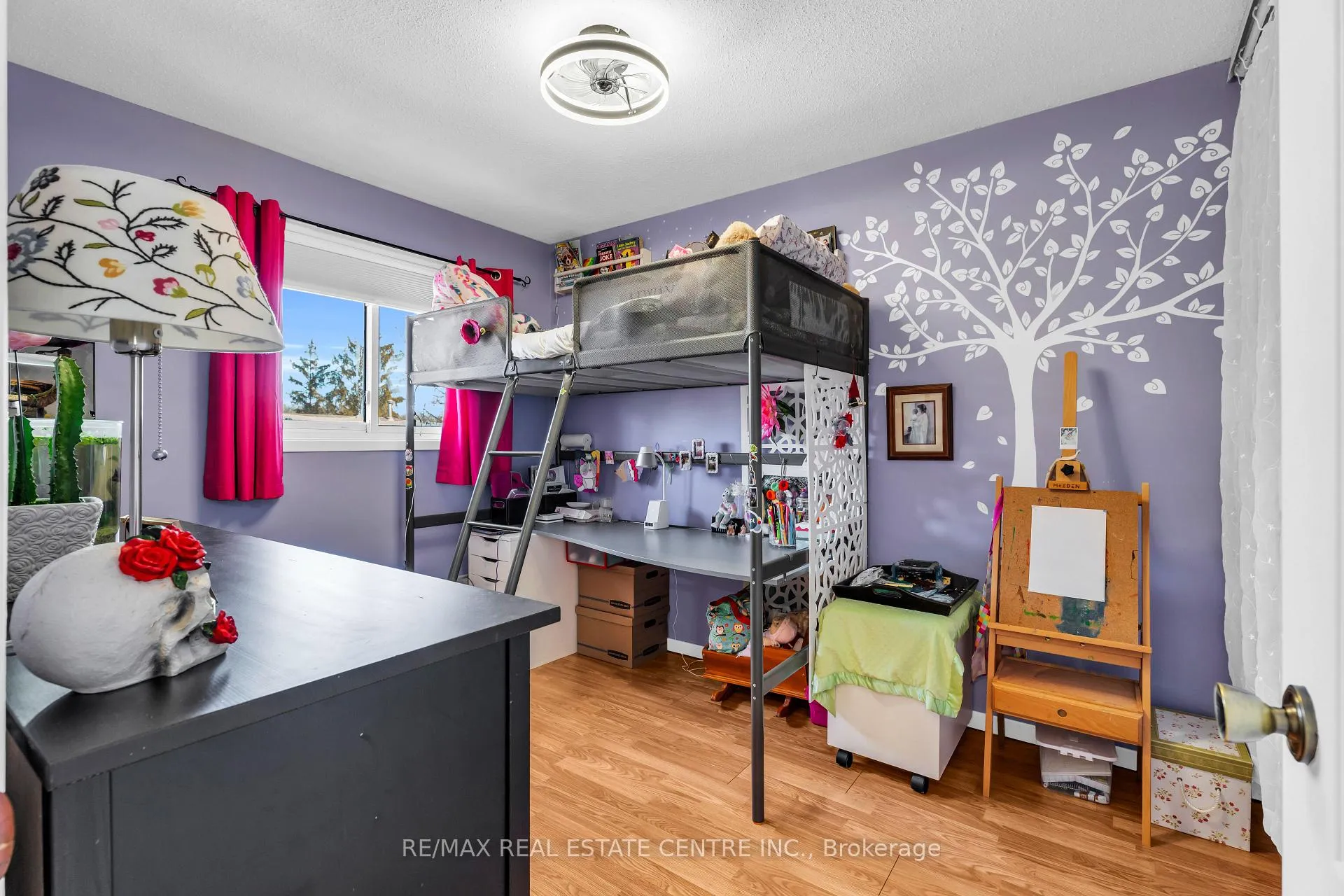 Photo 35 of 99 Lynden Circle, Halton Hills, Georgetown — HOMEH