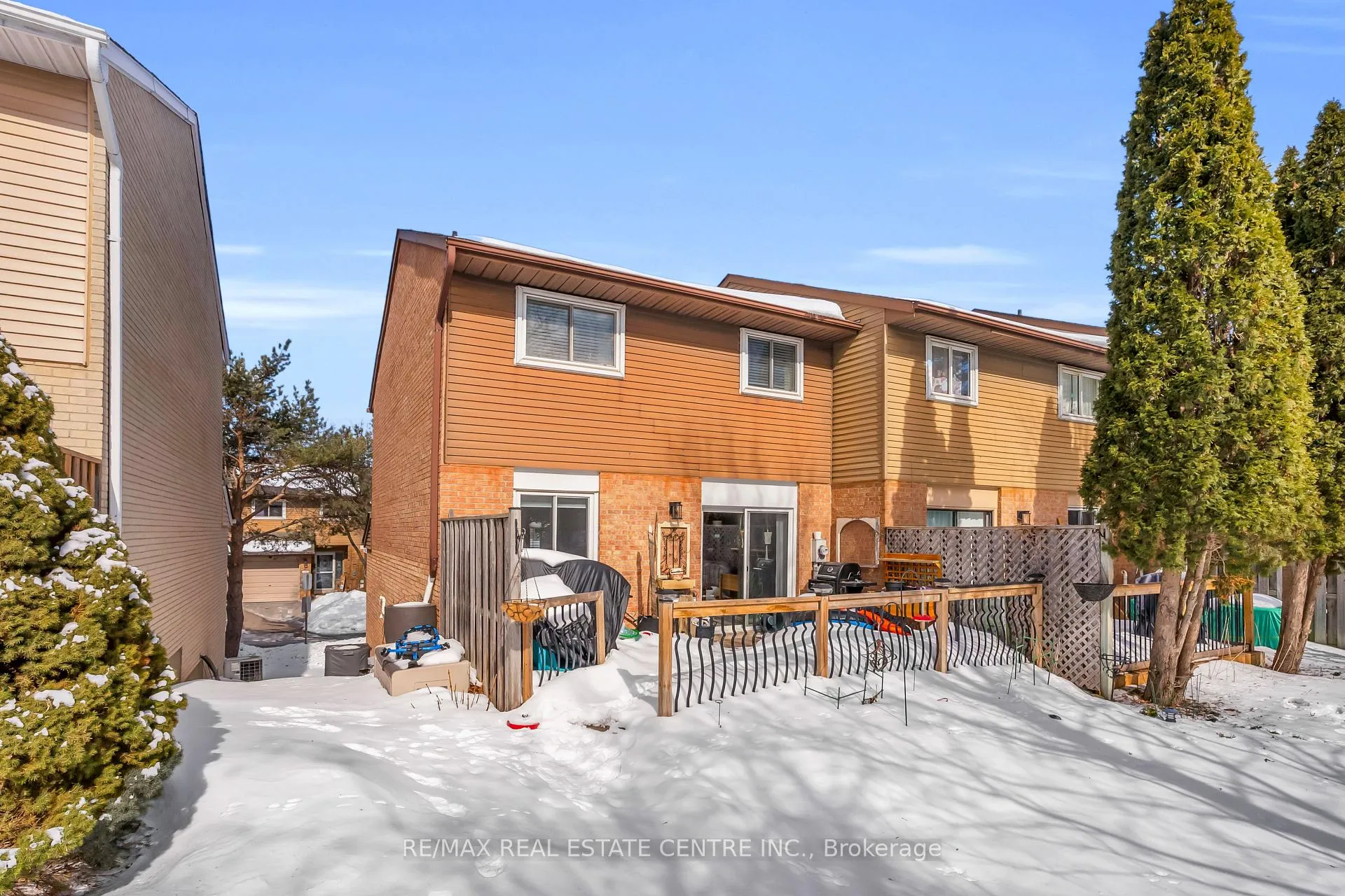 Photo 50 of 99 Lynden Circle, Halton Hills, Georgetown — HOMEH