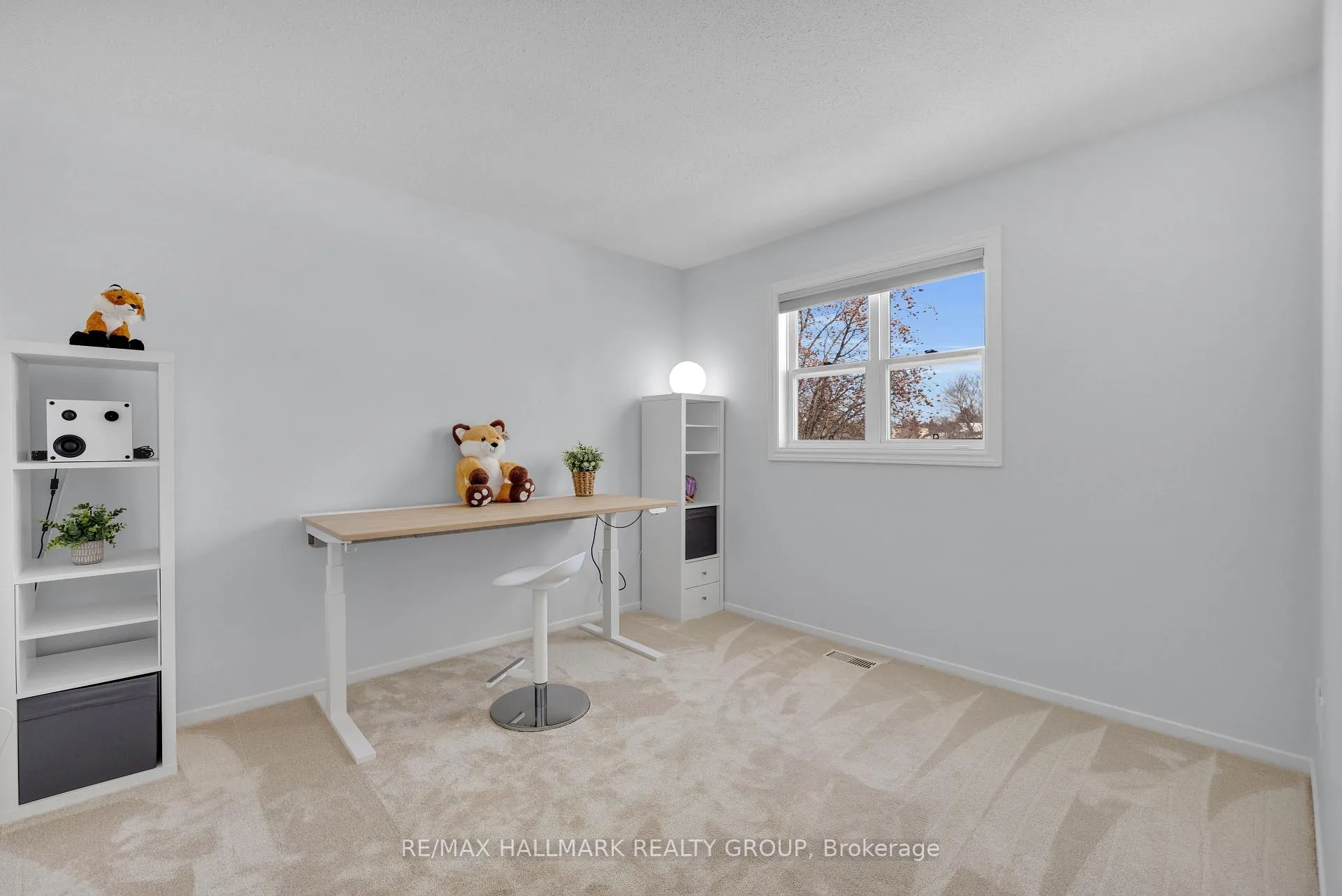 Photo 21 of 17 Glenmoriston Avenue, Ottawa, Kanata - Glencairn/Hazeldean — HOMEH