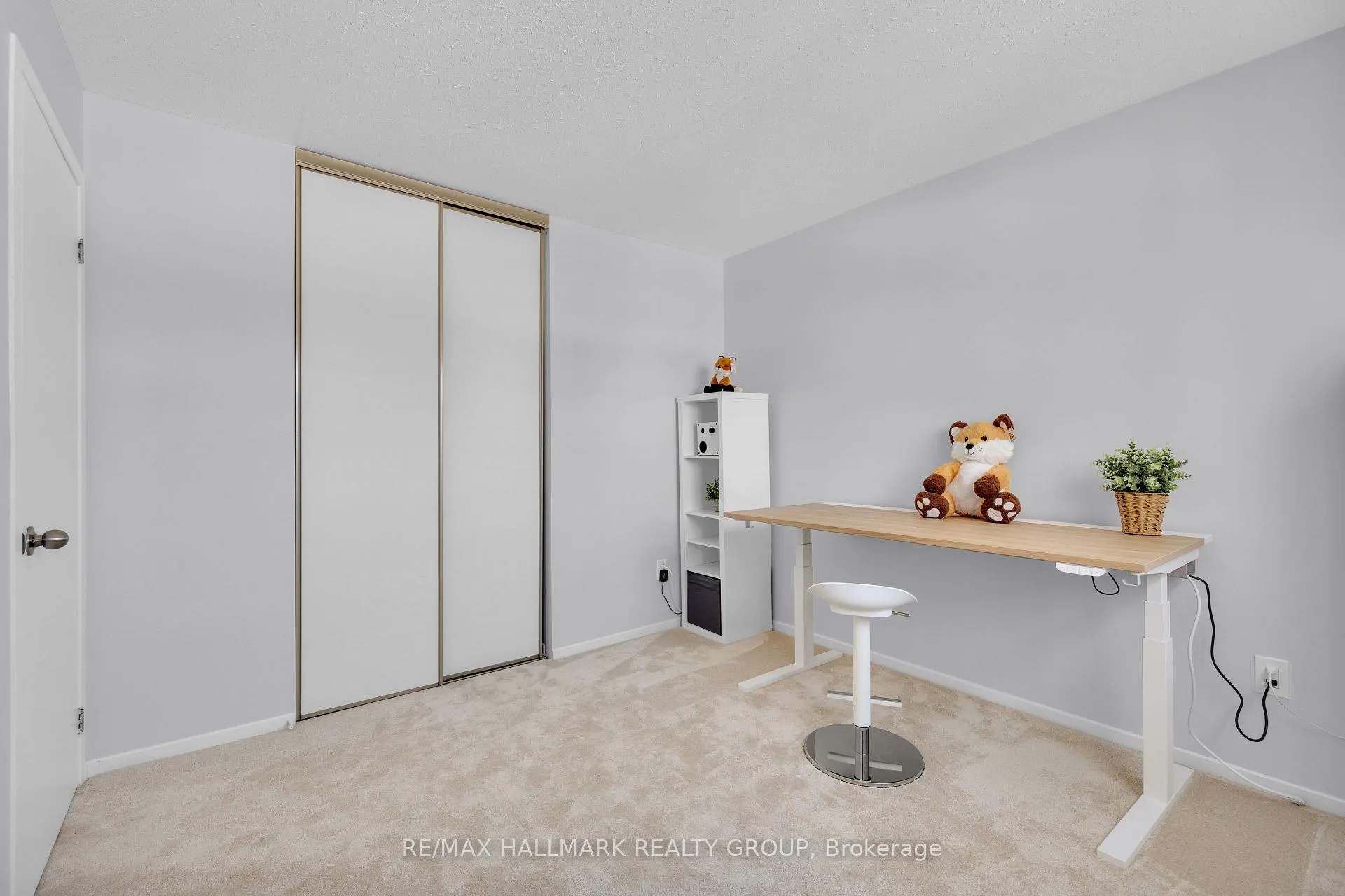 Photo 22 of 17 Glenmoriston Avenue, Ottawa, Kanata - Glencairn/Hazeldean — HOMEH