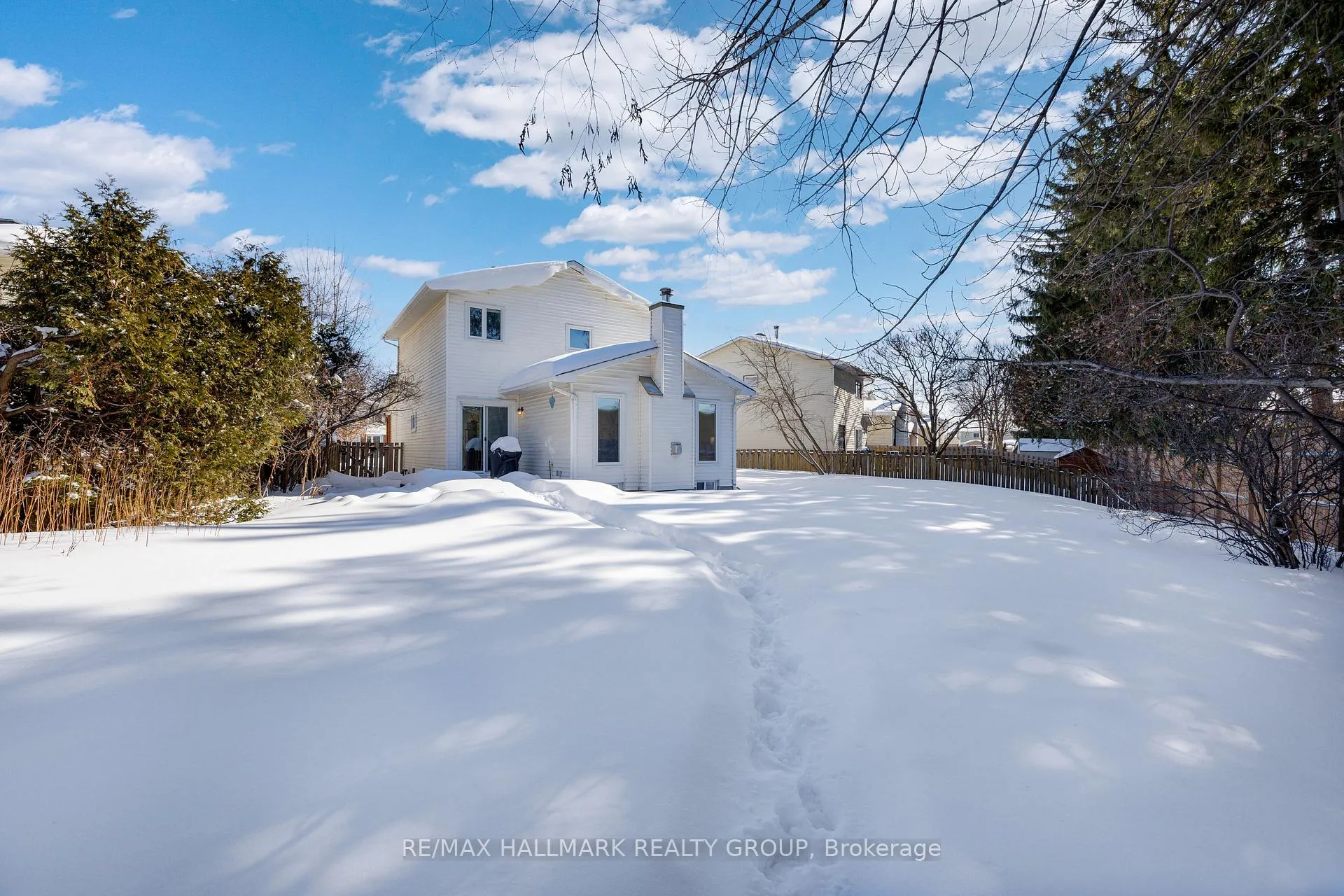 Photo 31 of 17 Glenmoriston Avenue, Ottawa, Kanata - Glencairn/Hazeldean — HOMEH