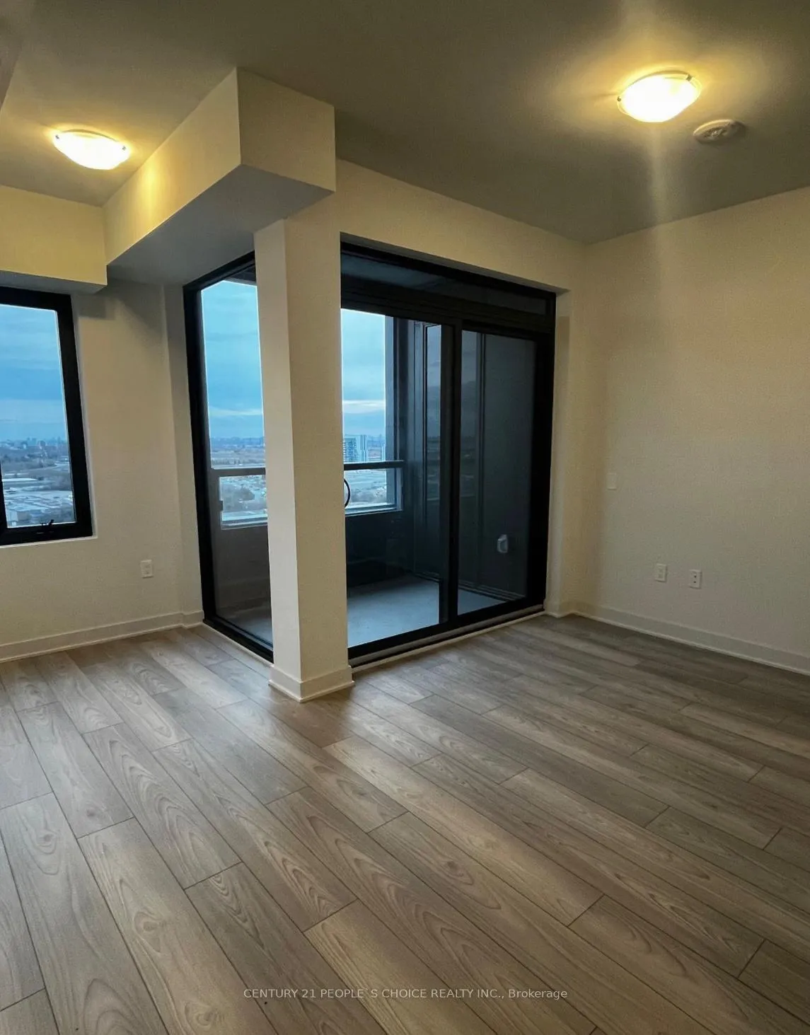 Photo 4 of Unit 2308, 2920 Highway 7 Road, Vaughan, Concord — HOMEH