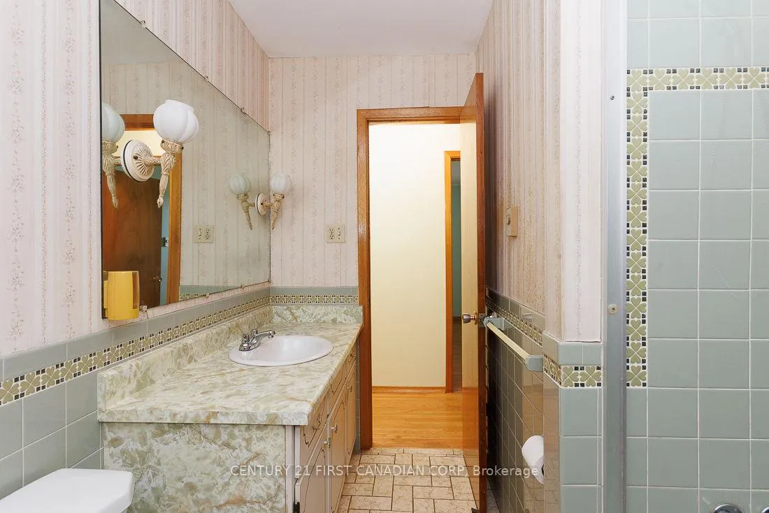 Photo 23 of 1230 Hamilton Road, London, East P — HOMEH