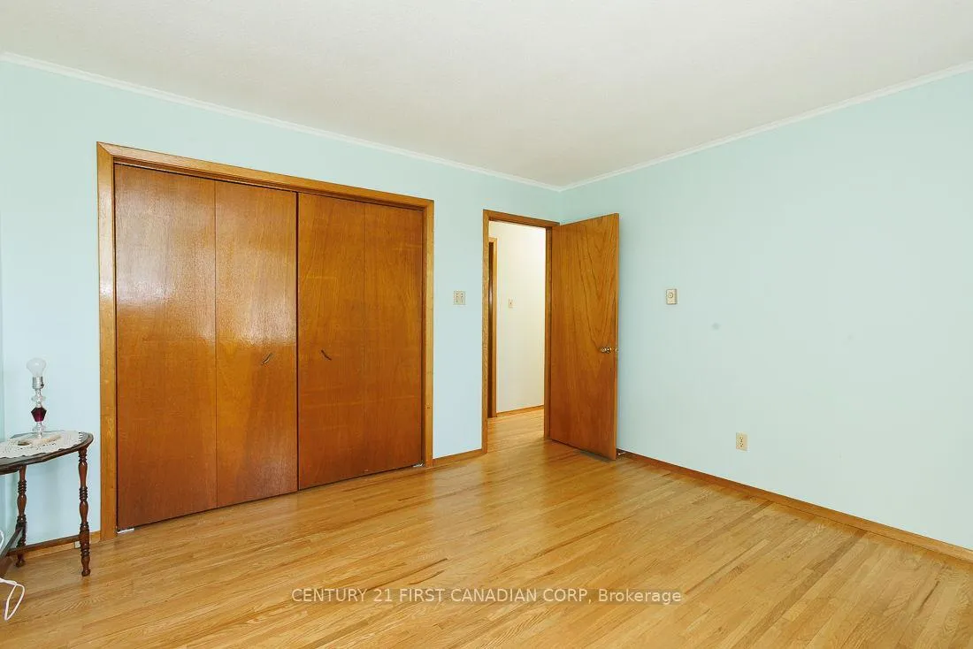 Photo 27 of 1230 Hamilton Road, London, East P — HOMEH