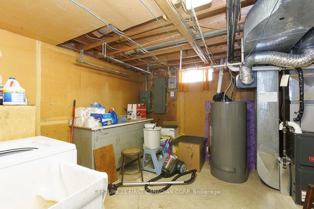 Photo 36 of 1230 Hamilton Road, London, East P — HOMEH