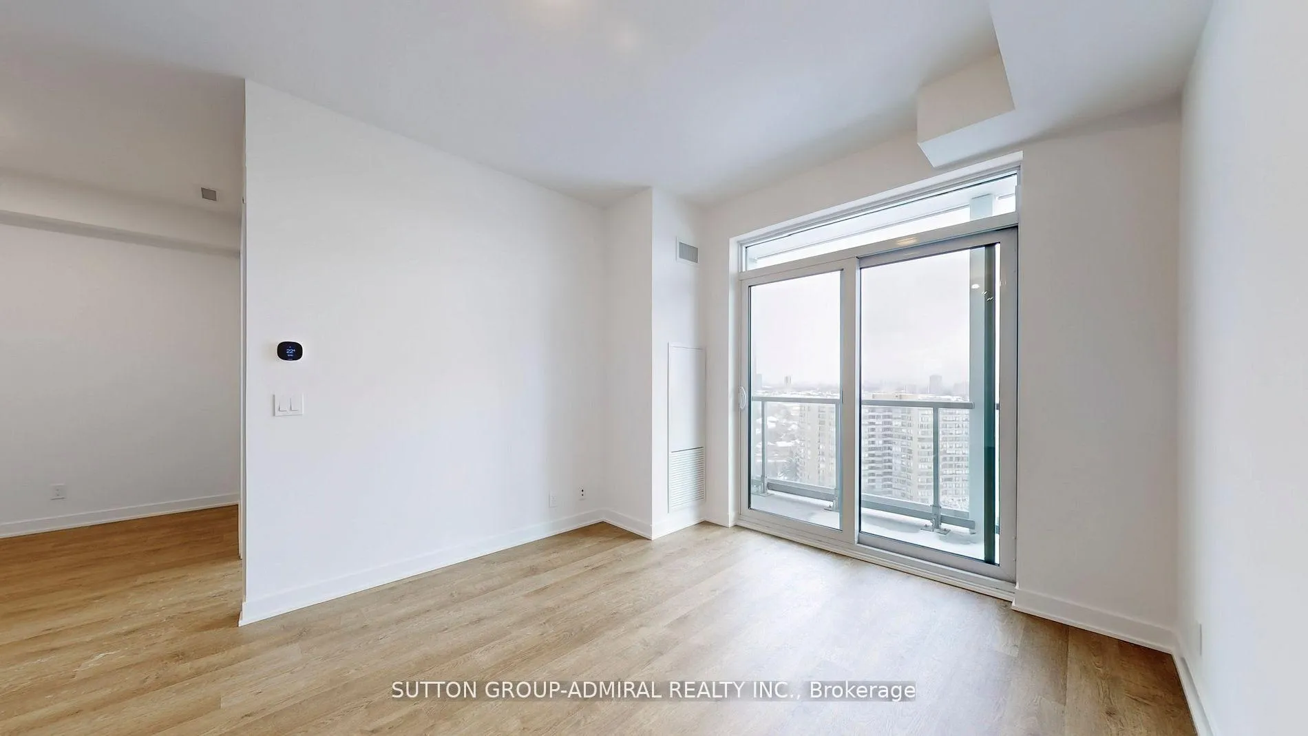 Photo 11 of Unit 1711, 30 Upper Mall Way, Vaughan, Brownridge — HOMEH