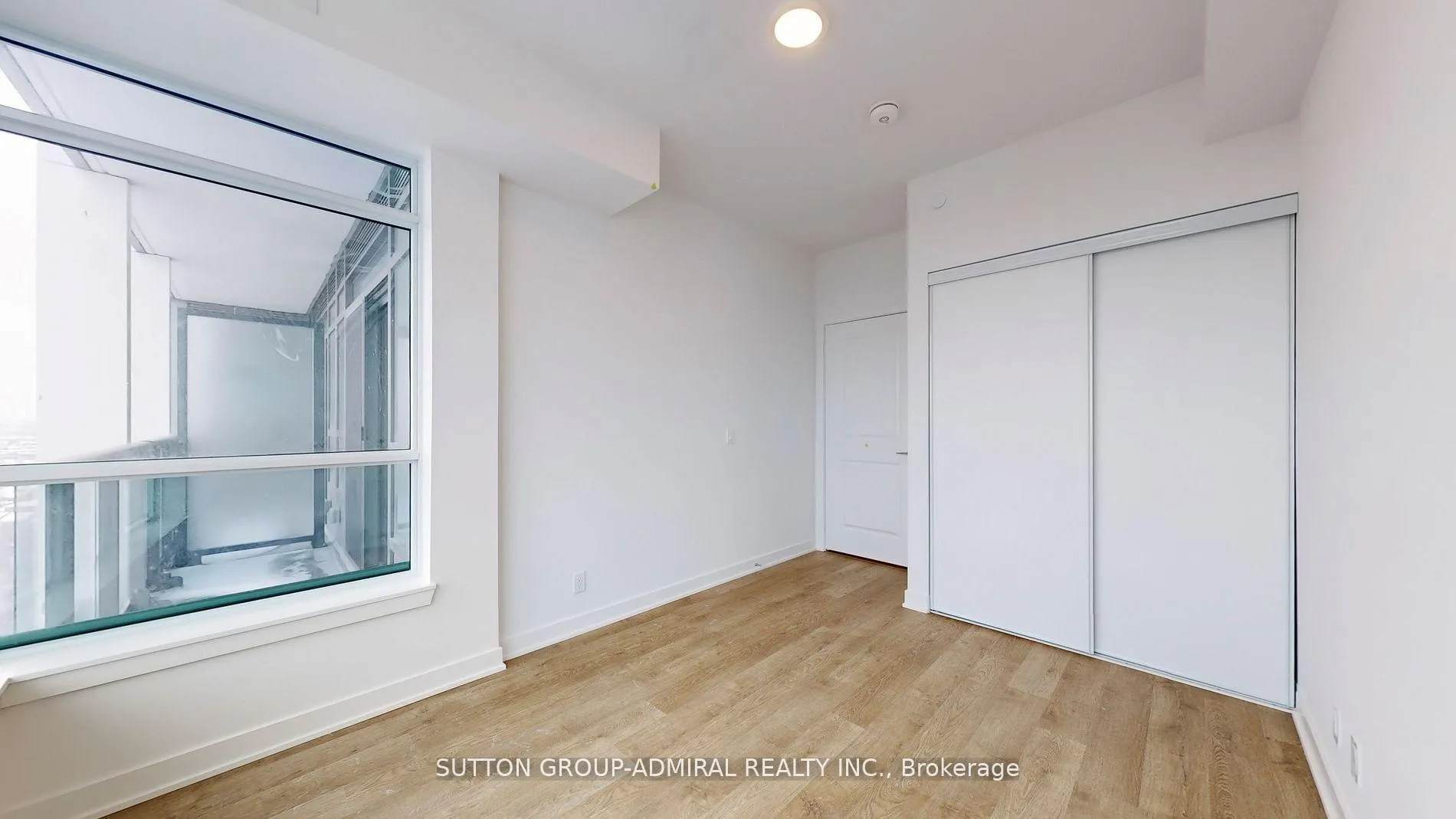 Photo 19 of Unit 1711, 30 Upper Mall Way, Vaughan, Brownridge — HOMEH