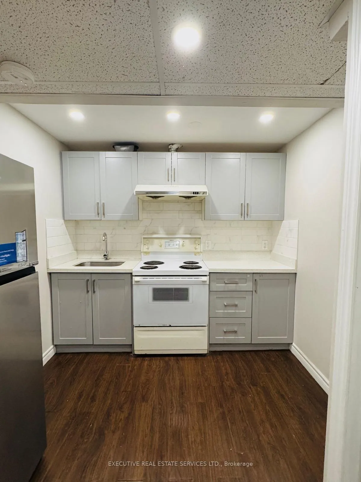 Photo 6 of Unit Bsmnt, 246 Doubtfire Crescent, Markham, Middlefield — HOMEH