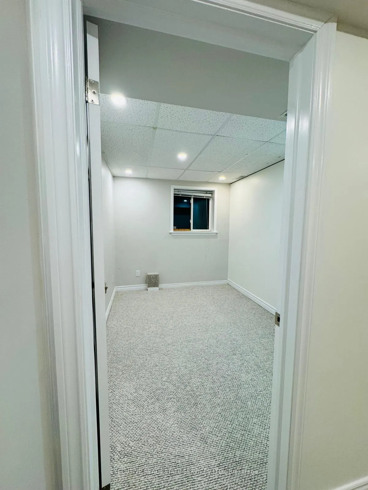 Photo 8 of Unit Bsmnt, 246 Doubtfire Crescent, Markham, Middlefield — HOMEH