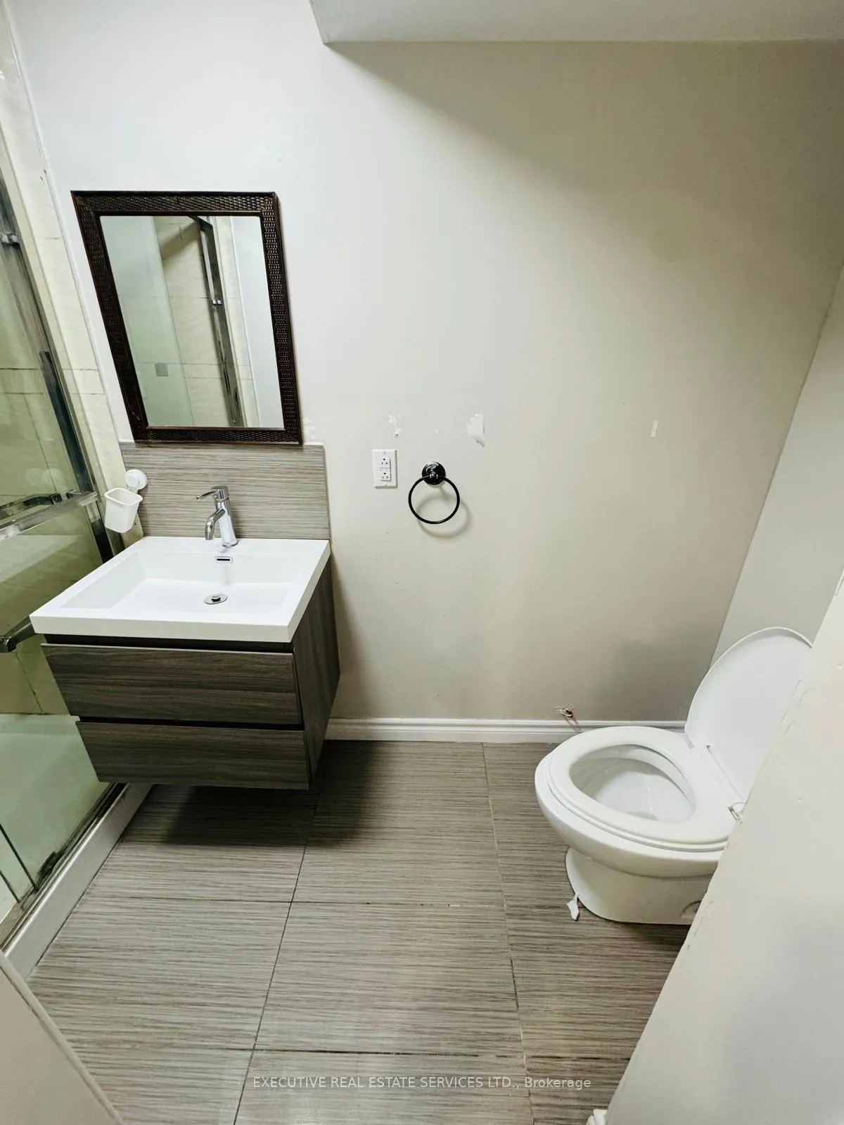 Photo 11 of Unit Bsmnt, 246 Doubtfire Crescent, Markham, Middlefield — HOMEH