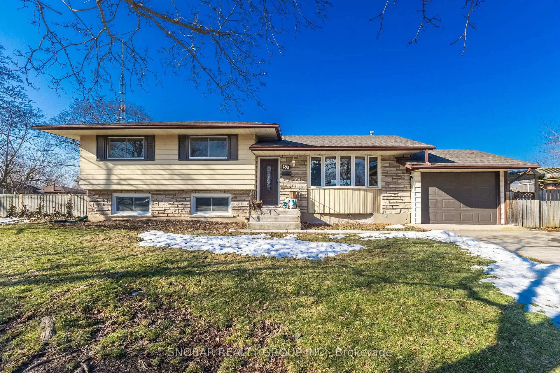 Photo 1 of 57 Alexandra Boulevard, St. Catharines, Secord Woods — HOMEH
