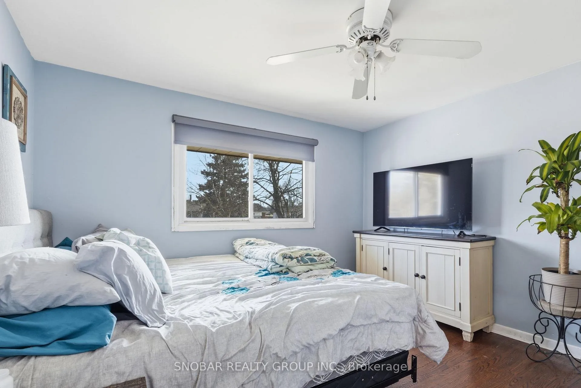 Photo 12 of 57 Alexandra Boulevard, St. Catharines, Secord Woods — HOMEH