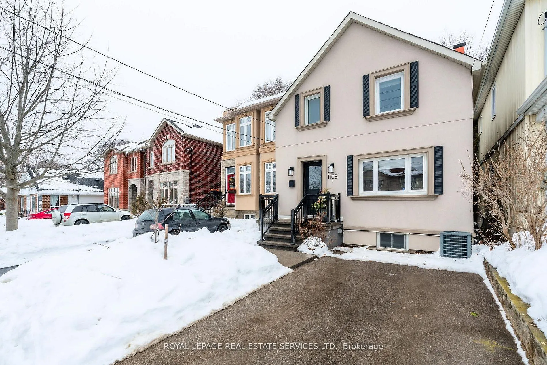 Front of 110B Hollis Avenue