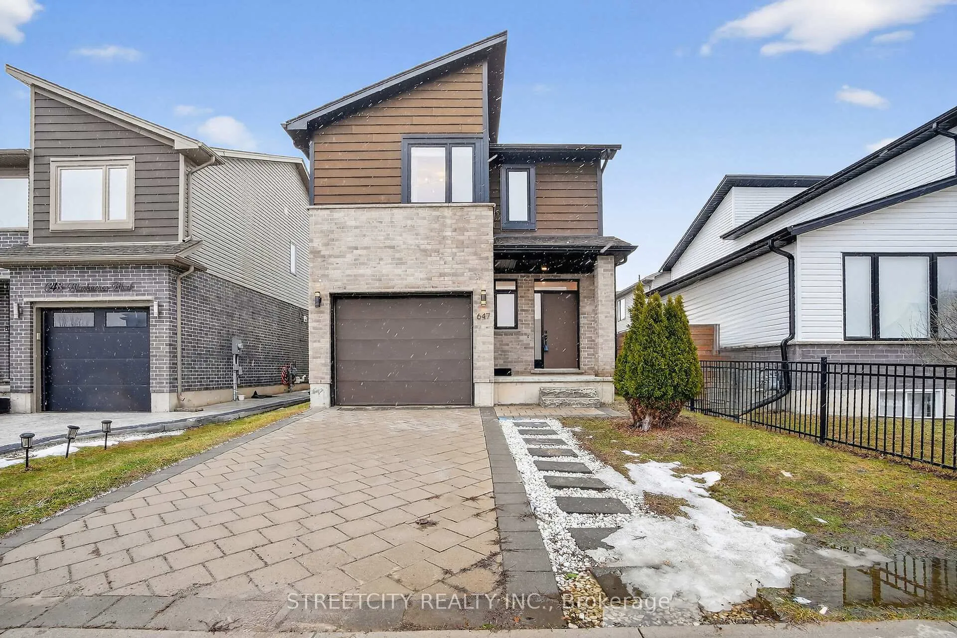 Front of 647 Blackacres Boulevard