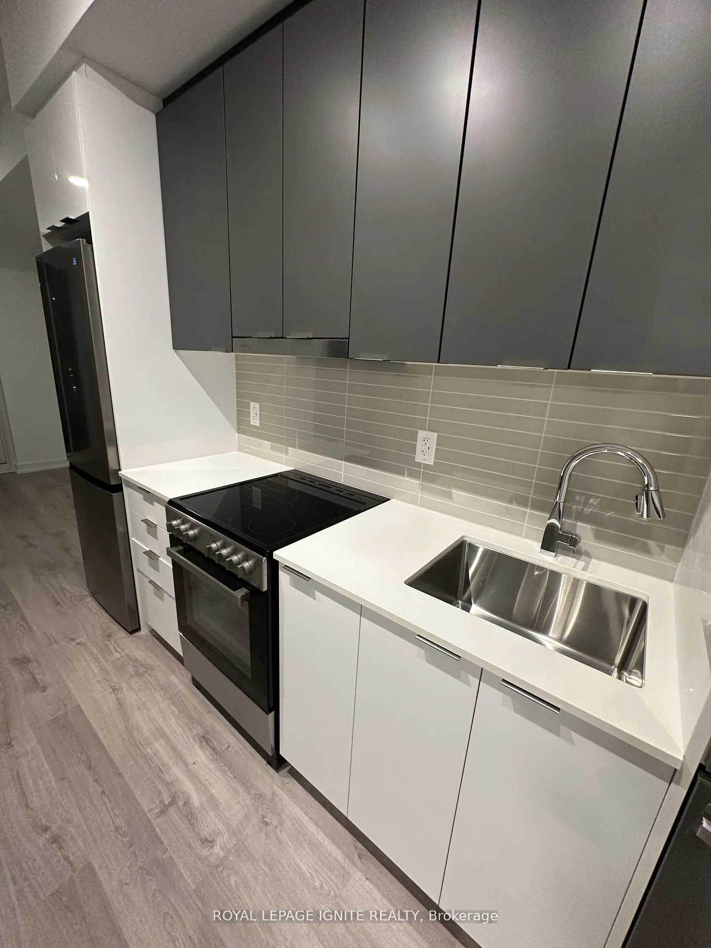 Photo 11 of Unit A801, 9763 Markham Road, Markham, Greensborough — HOMEH