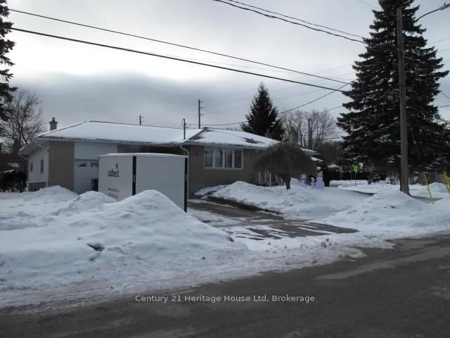 Photo 1 of 22 Louisa Drive, Guelph, St. George's — HOMEH