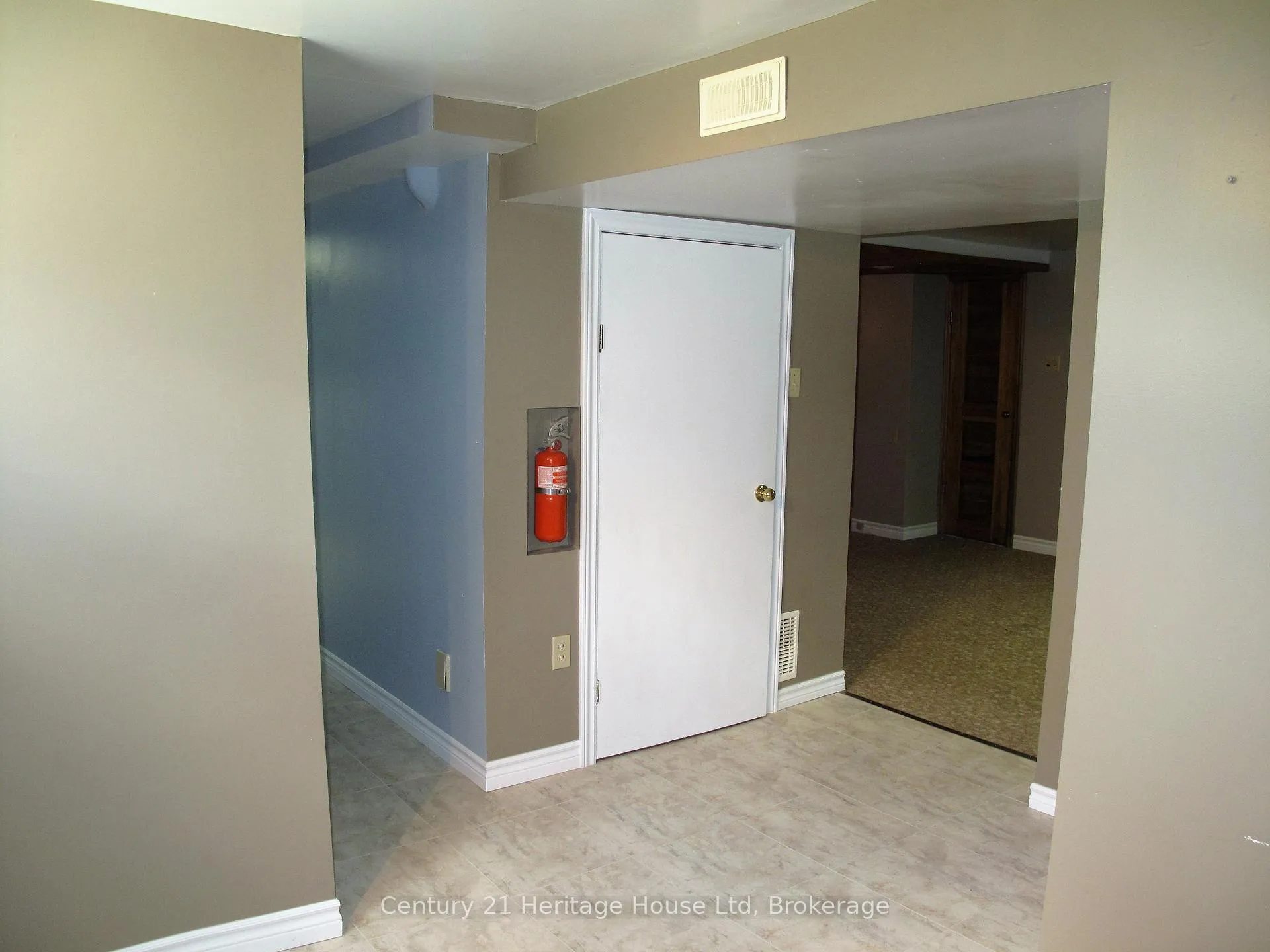 Photo 19 of 22 Louisa Drive, Guelph, St. George's — HOMEH