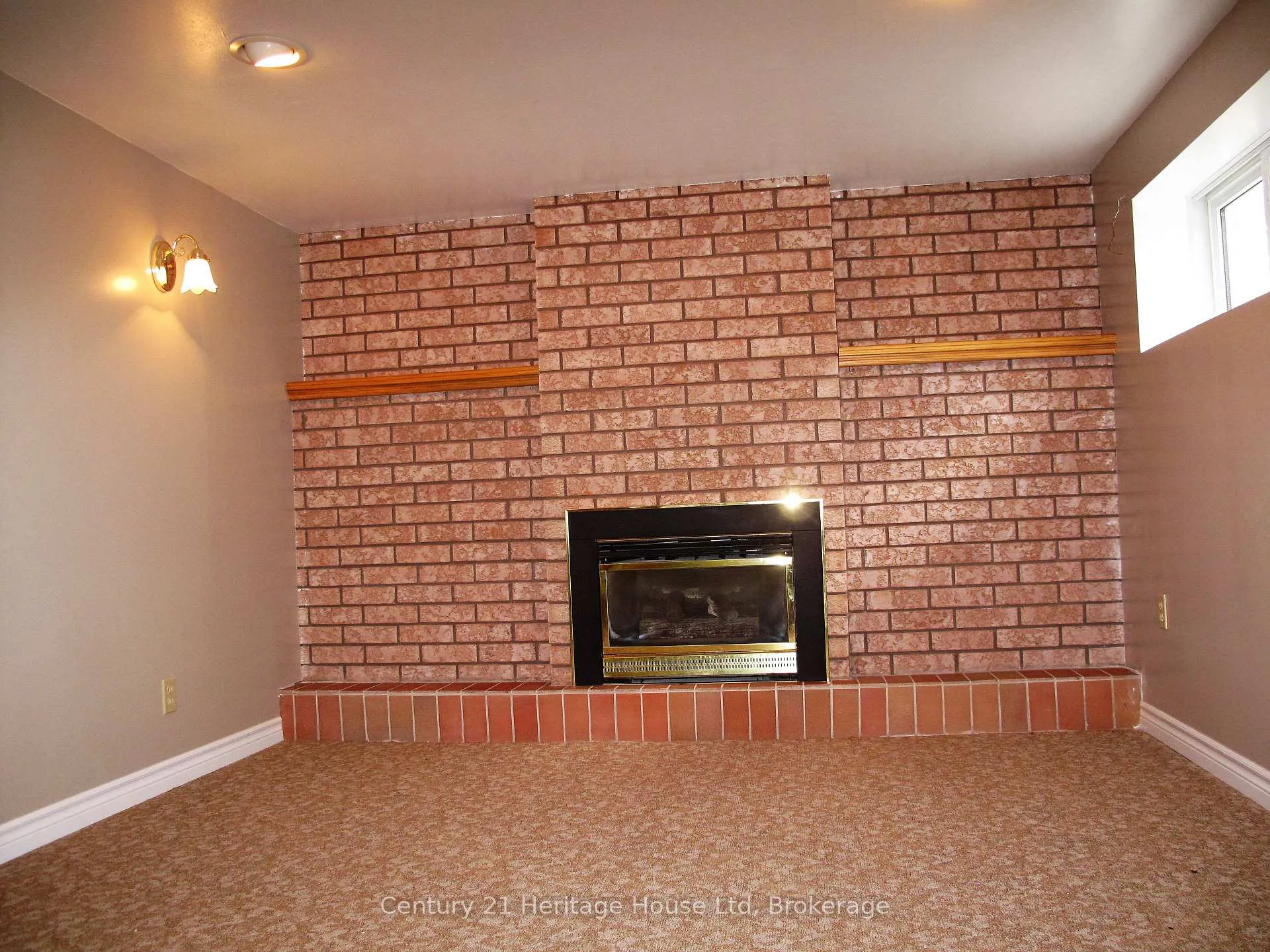 Photo 24 of 22 Louisa Drive, Guelph, St. George's — HOMEH