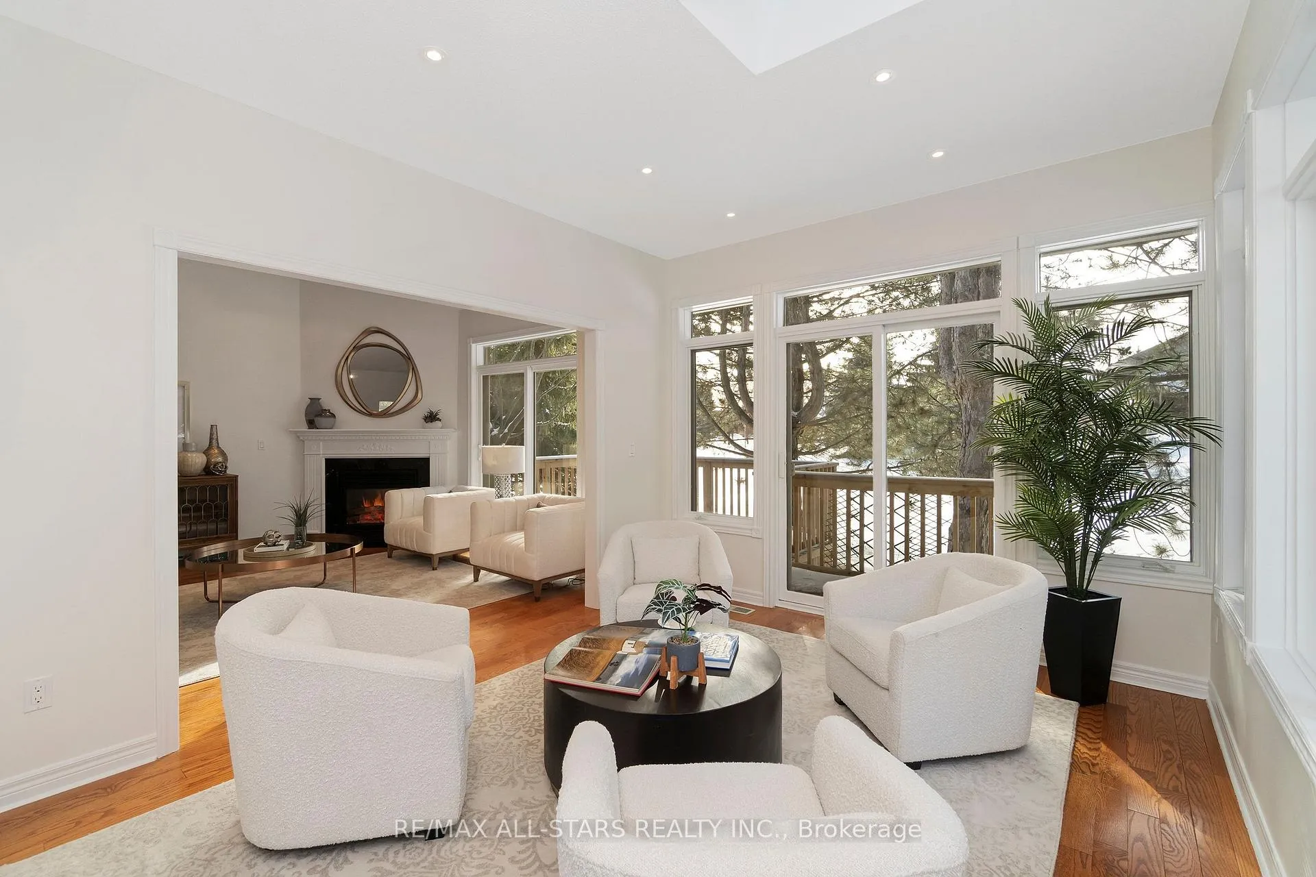 Photo 15 of 18 Pinehurst Club Way, Markham, Greensborough — HOMEH