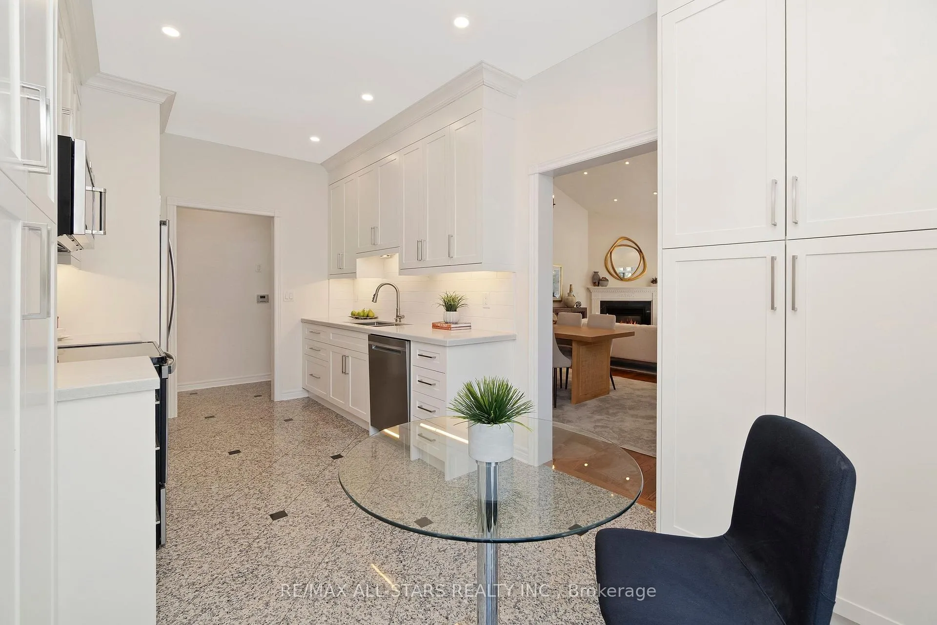 Photo 22 of 18 Pinehurst Club Way, Markham, Greensborough — HOMEH